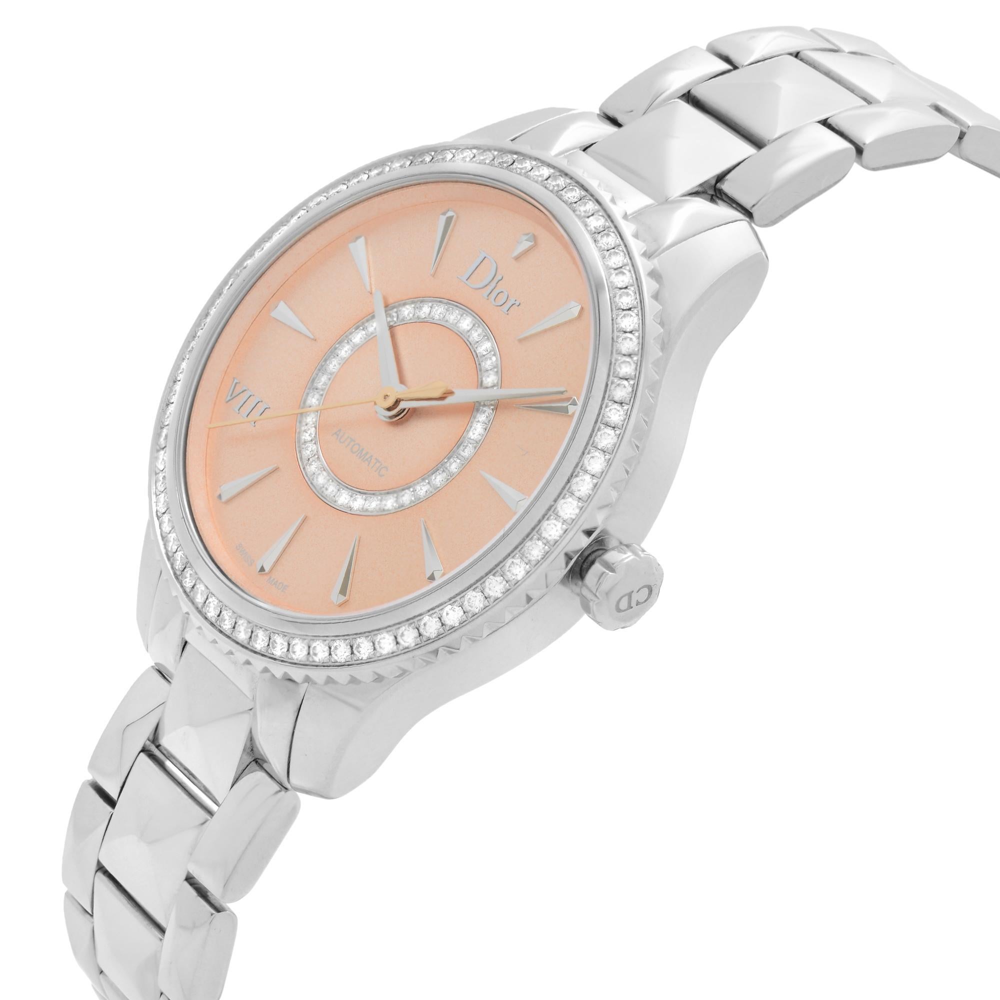 Christian Dior VIII Montaigne Acero Diamante Esfera Rosa Reloj Señora CD152510M002 en Excelente estado para la venta en New York, NY