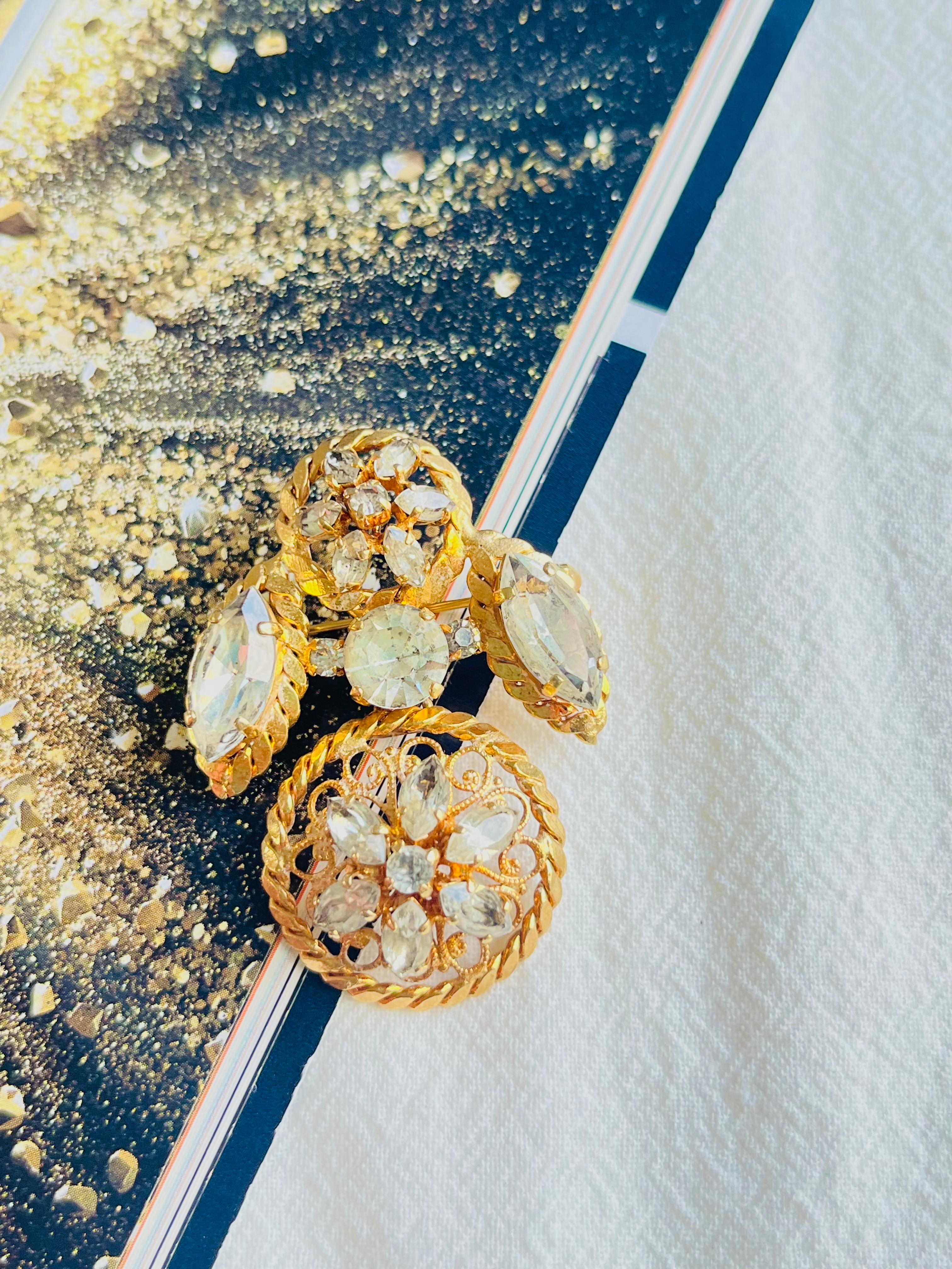 Art Deco Christian Dior Vintage 1950s Baroque Openwork Crystals Exquisite Gold Brooch