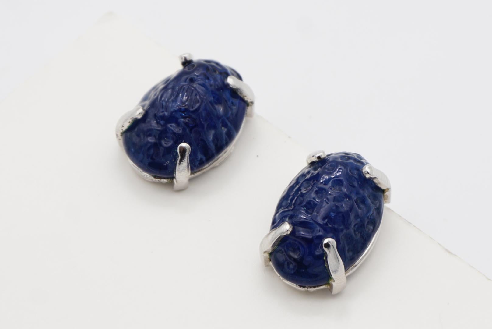 Christian Dior Vintage 1960 Textured Sapphire Navy Ripple Oval Clip Earrings For Sale 5