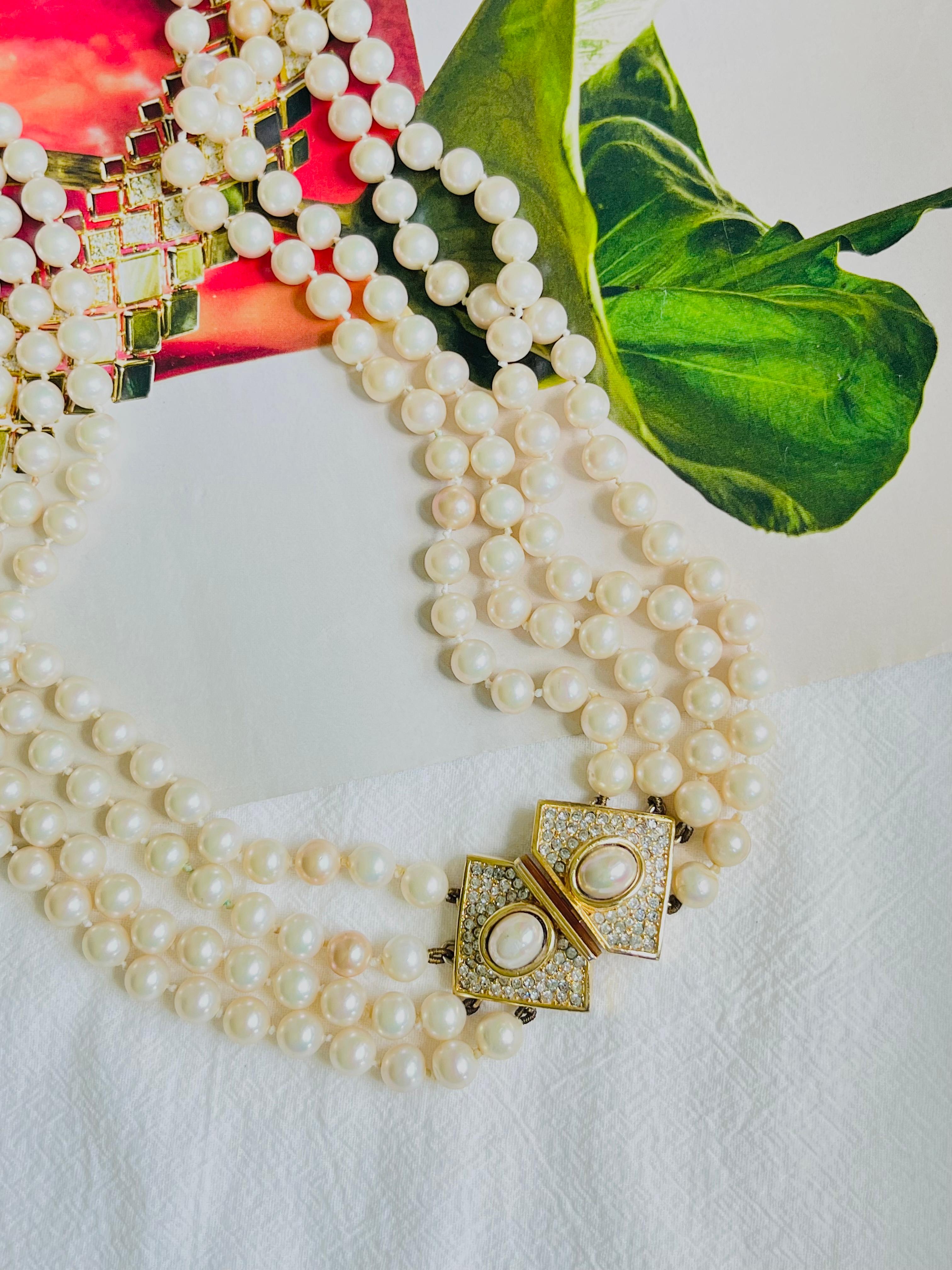 Women's or Men's Christian Dior Vintage 1960s 4 Strands White Pearls Triangle Crystals Necklace For Sale