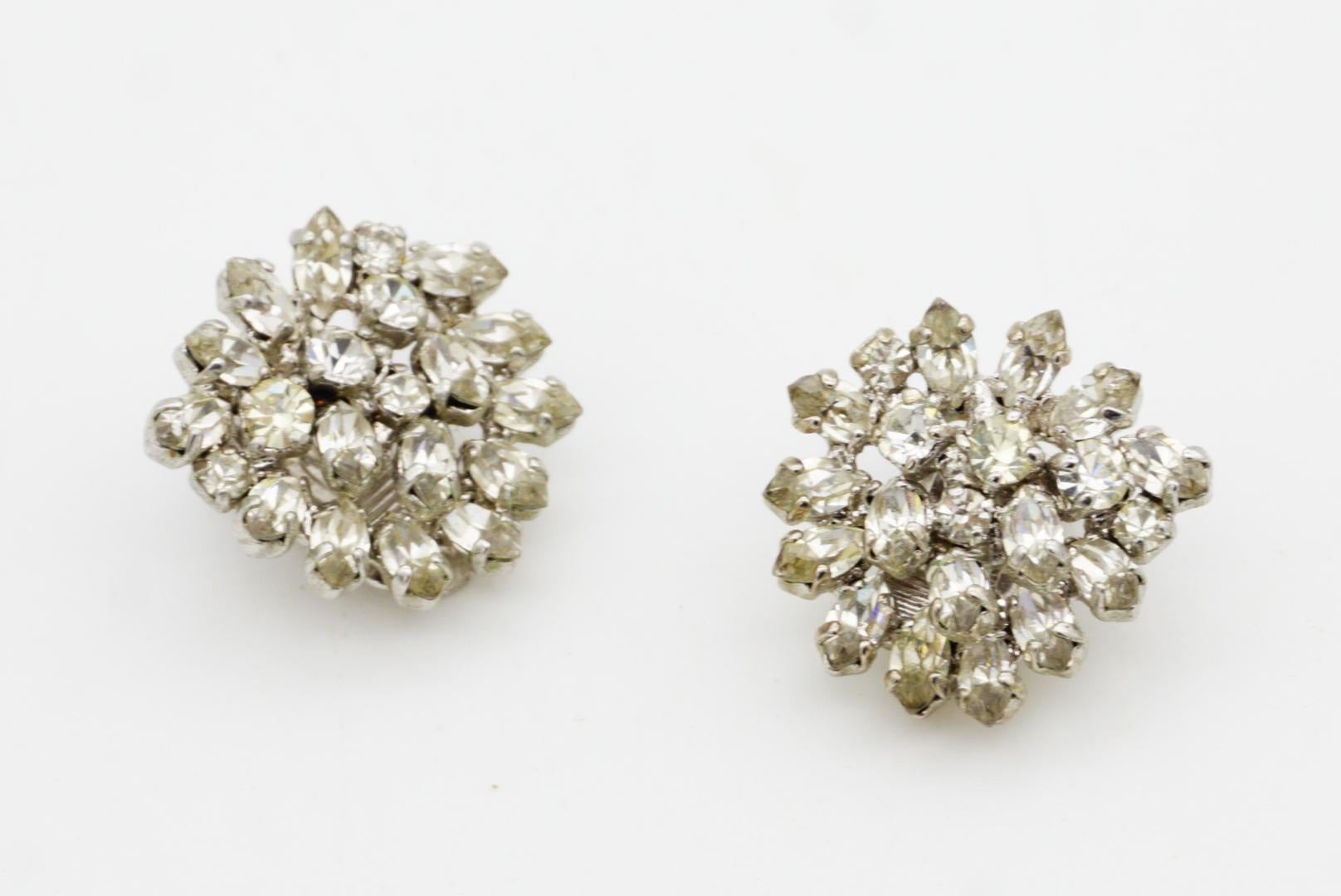 Christian Dior Vintage 1960er Jahre Klare Whole Kristalle Blume Marquise Clip-Ohrringe im Angebot 2