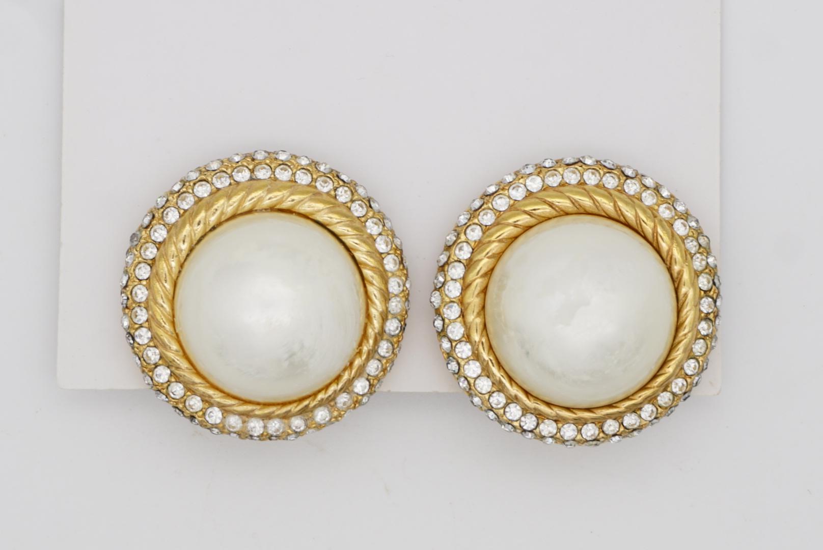 Christian Dior Vintage 1960s Extra Large Round Matte Pearl Crystal Clip Earrings In Good Condition For Sale In Wokingham, England