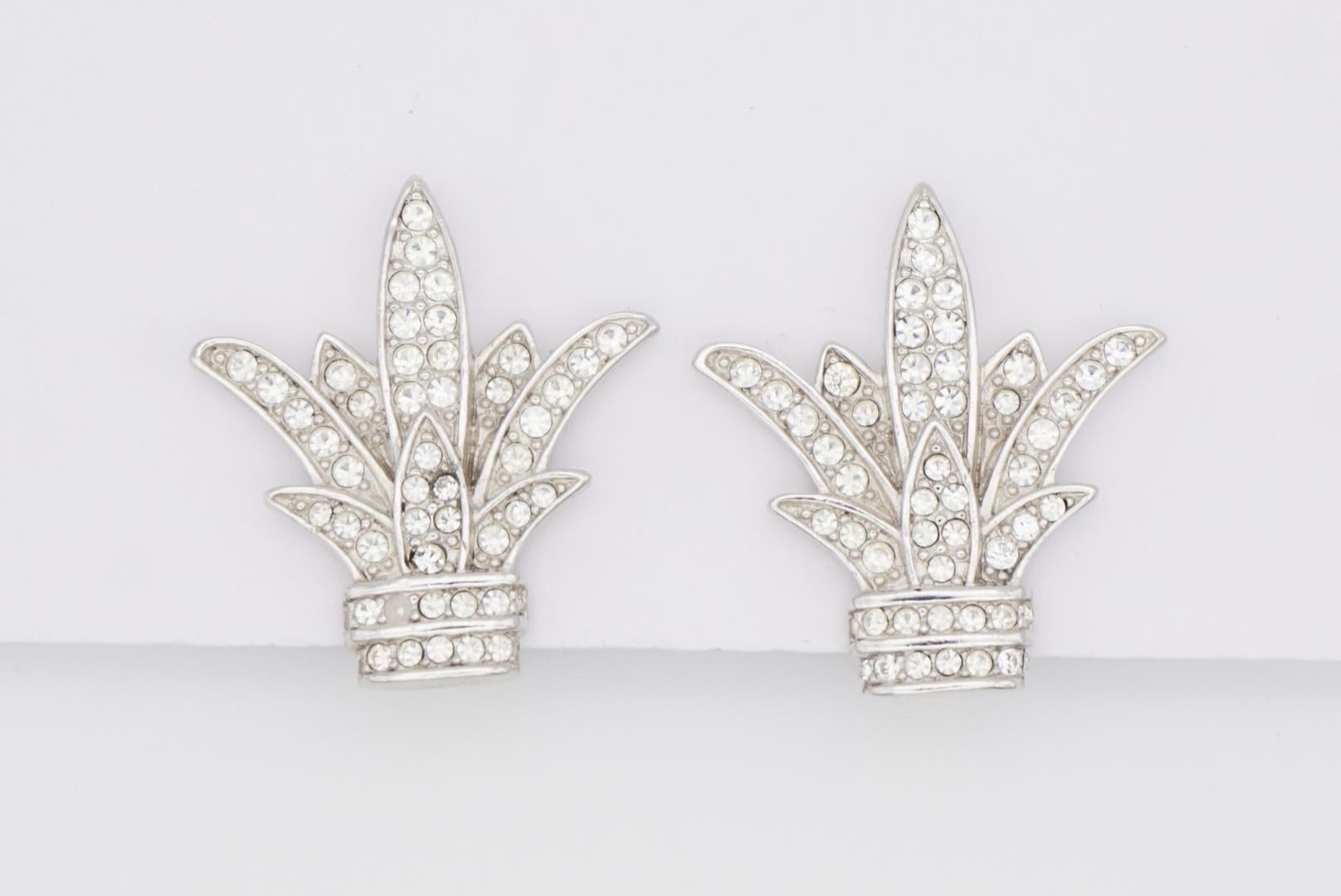 Christian Dior Vintage 1960s Fleur De Lis Crystals Lily Flower Leaf Earrings For Sale 2