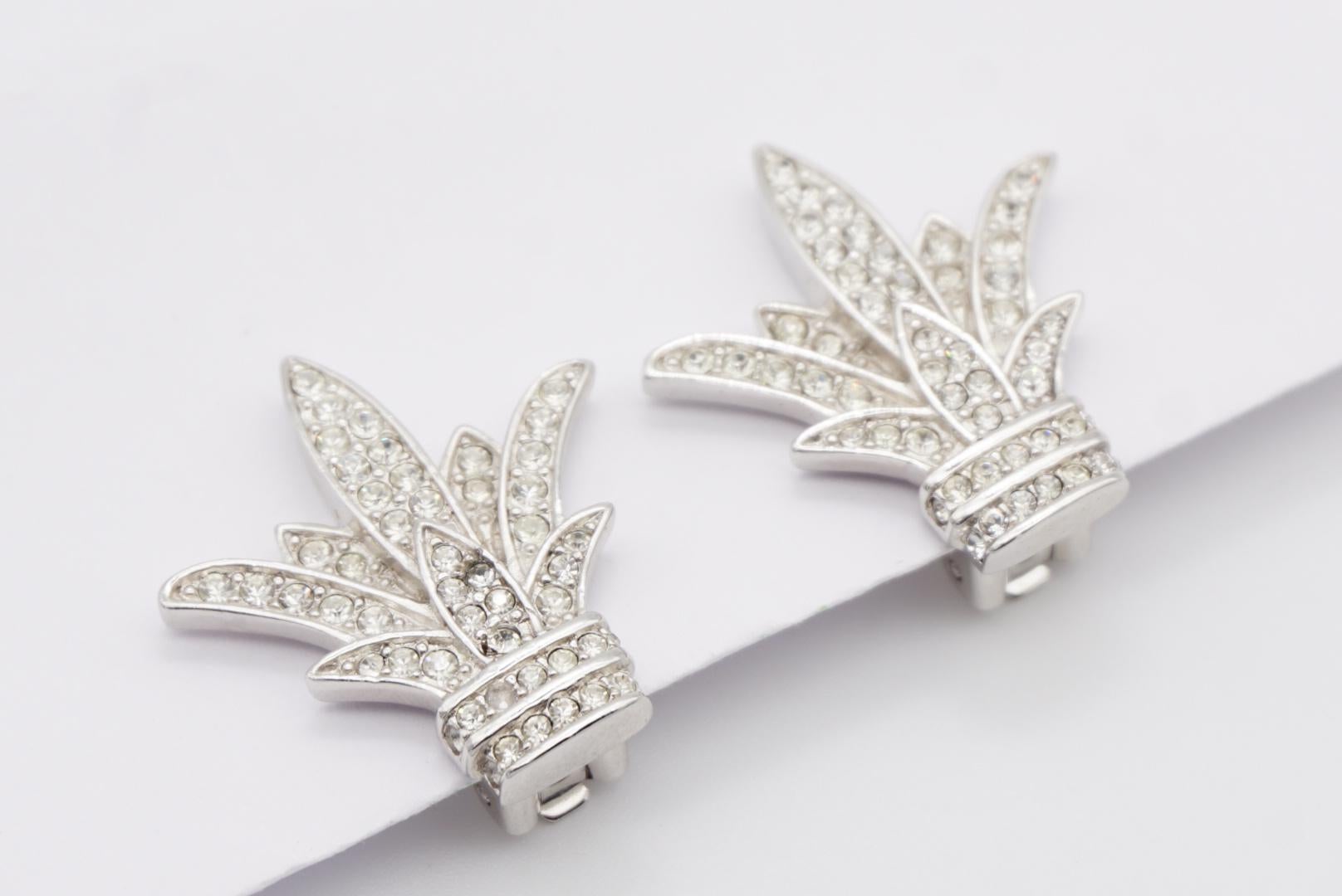 Christian Dior Vintage 1960s Fleur De Lis Crystals Lily Flower Leaf Earrings For Sale 3