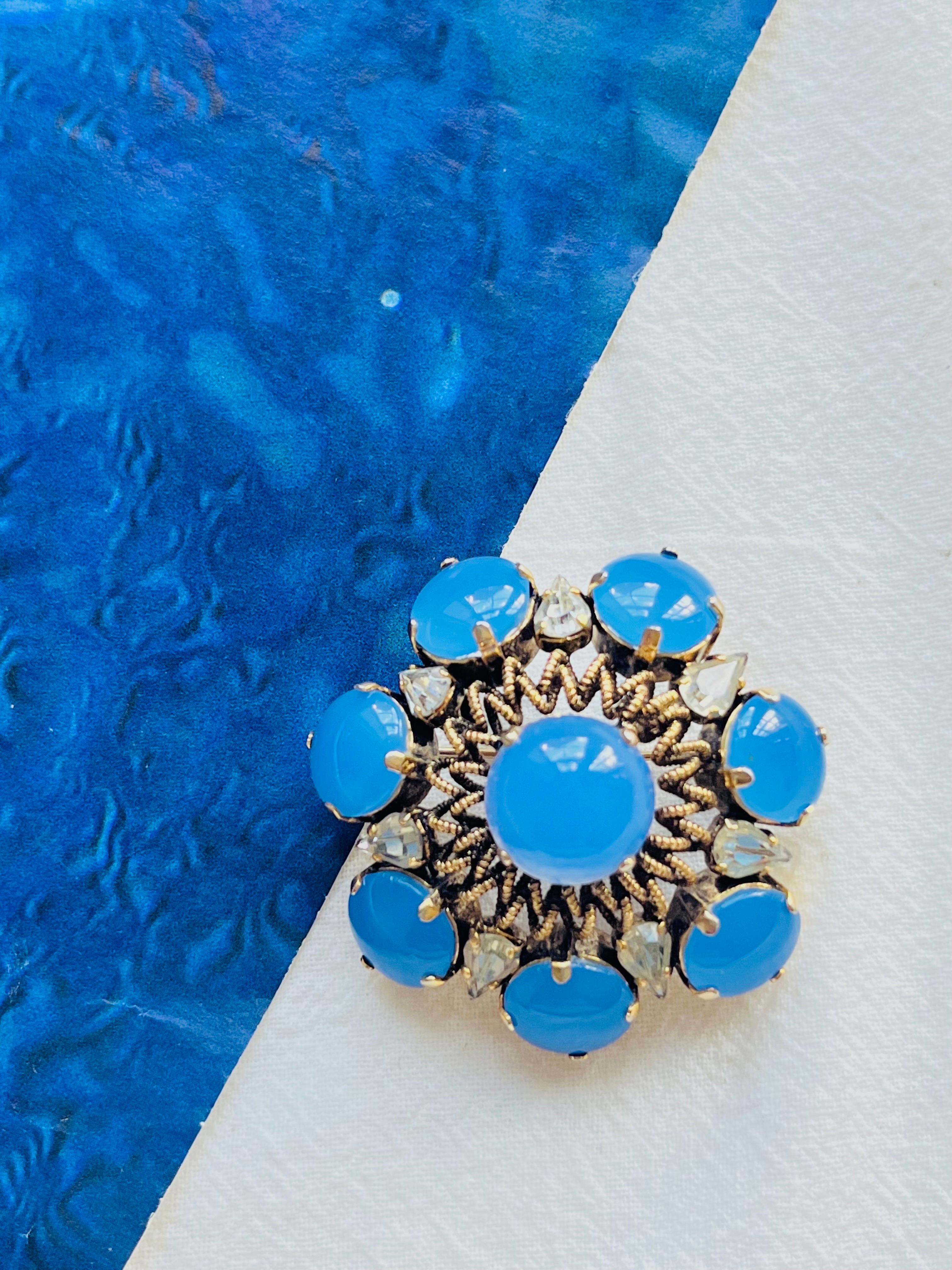 Tudor Christian Dior Vintage 1964 Sapphire Wreath Water Drop Crystals Openwork Brooch For Sale