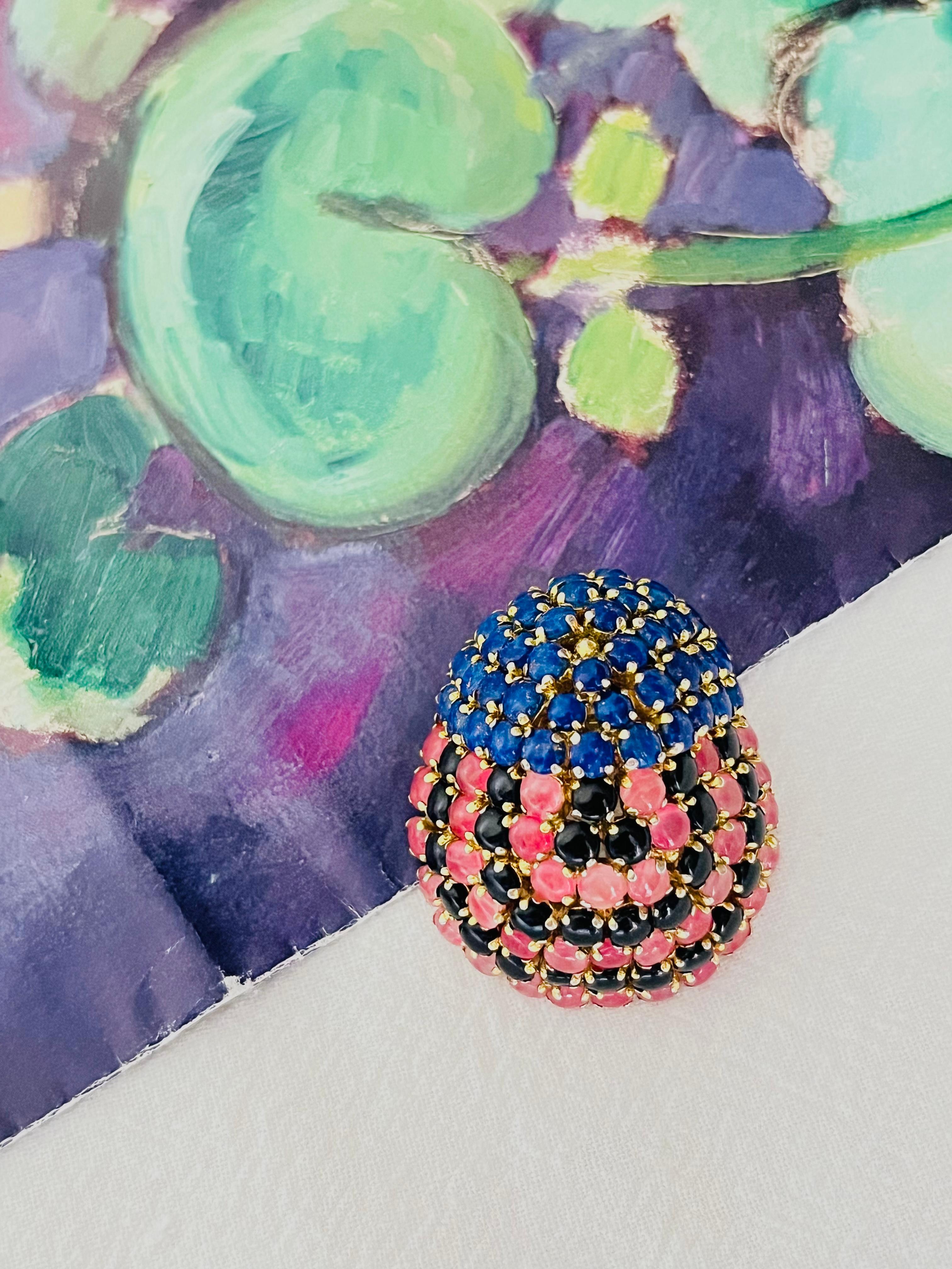 Art déco Christian Dior Vintage 1965 Navy Pink Black Crystals Scarab Beetle Dome Brooch en vente