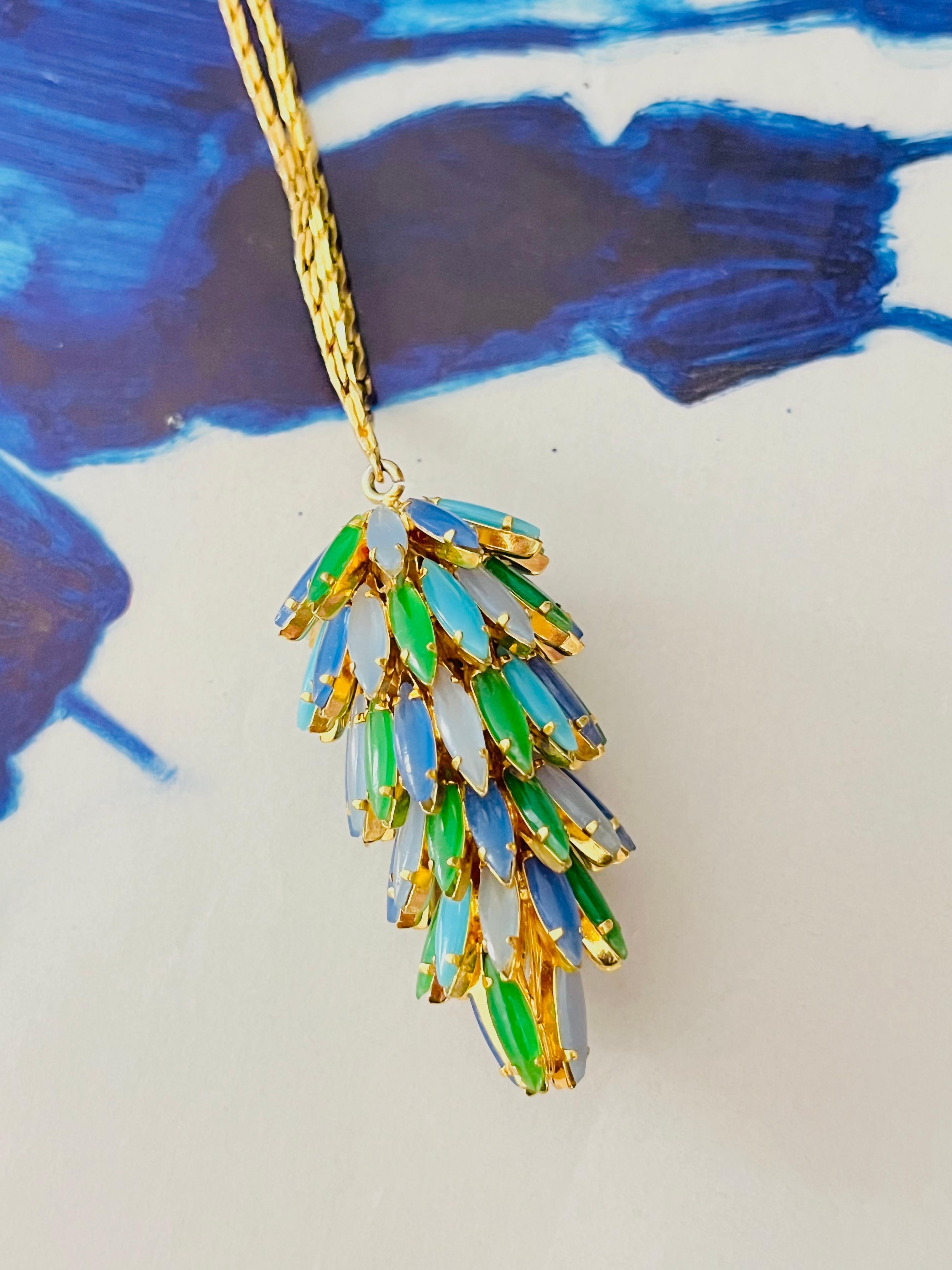 Art Deco Christian Dior Vintage 1966 Gripoix Emerald Sapphire Pinecone Layers Necklace For Sale