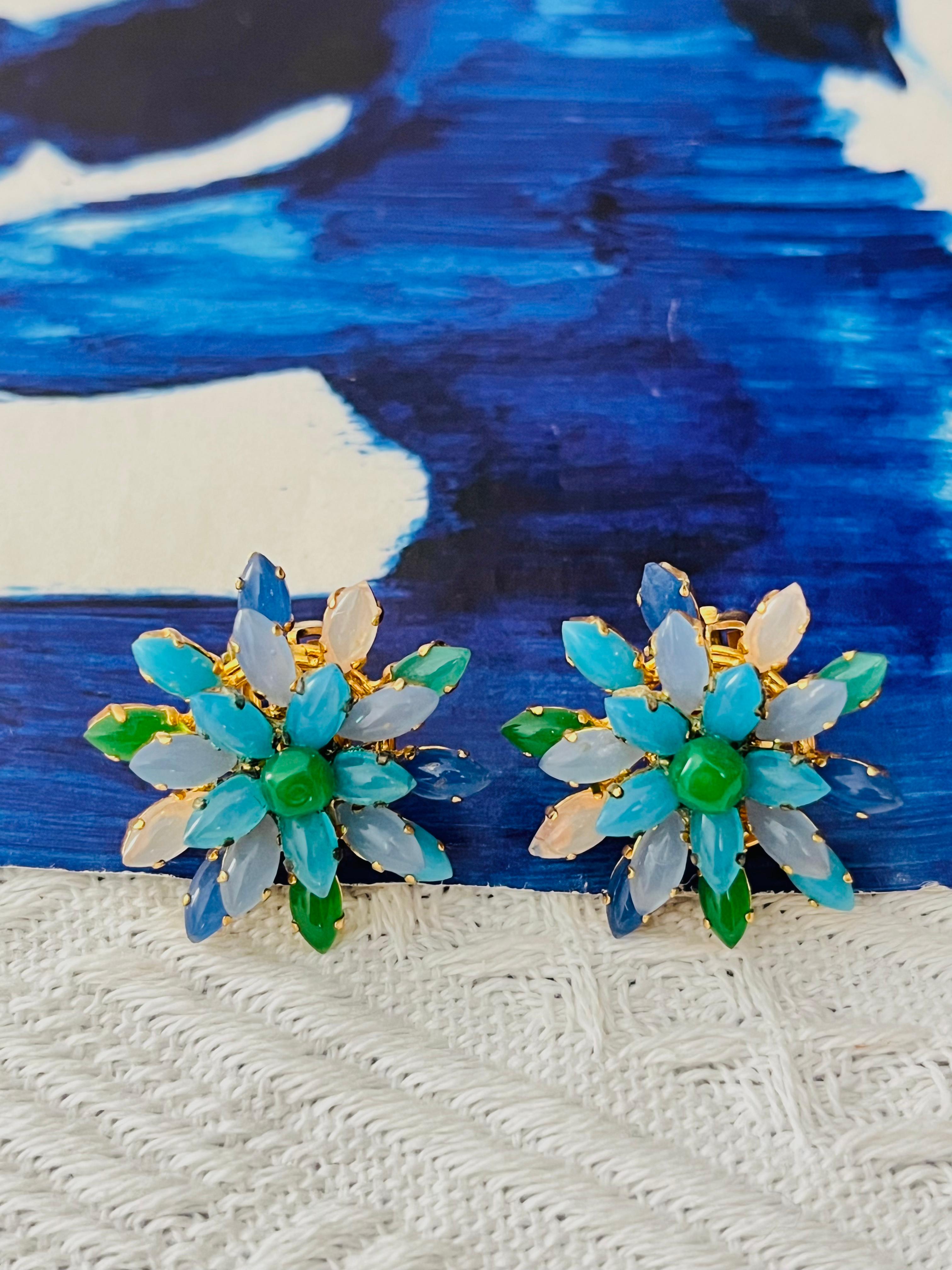 Art Deco Christian Dior Vintage 1966 Gripoix Emerald Sapphire Snowflake Flower Earrings For Sale