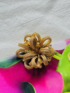 Christian Dior Vintage 1967 Vivid Mesh Knit Ribbon Bow Flourish Flower Brooch