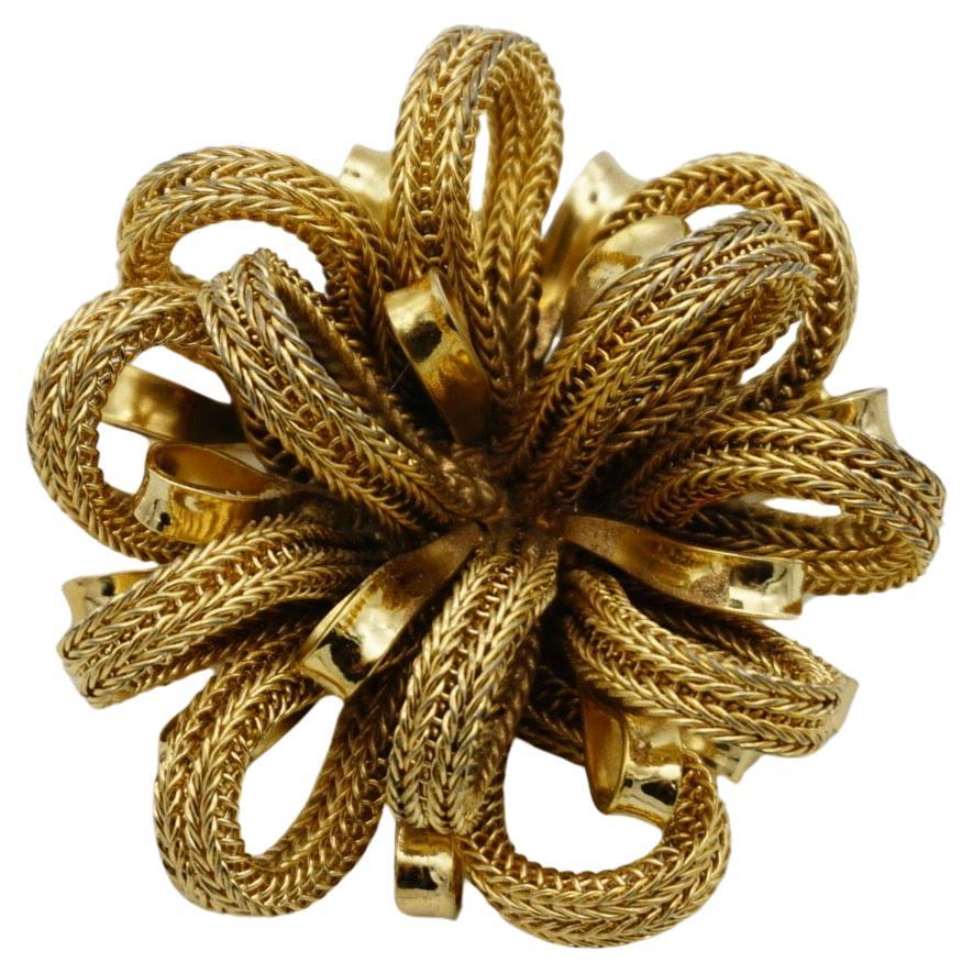 Christian Dior Vintage 1967 Vivid Mesh Knit Ribbon Bow Flourish Flower Brooch For Sale