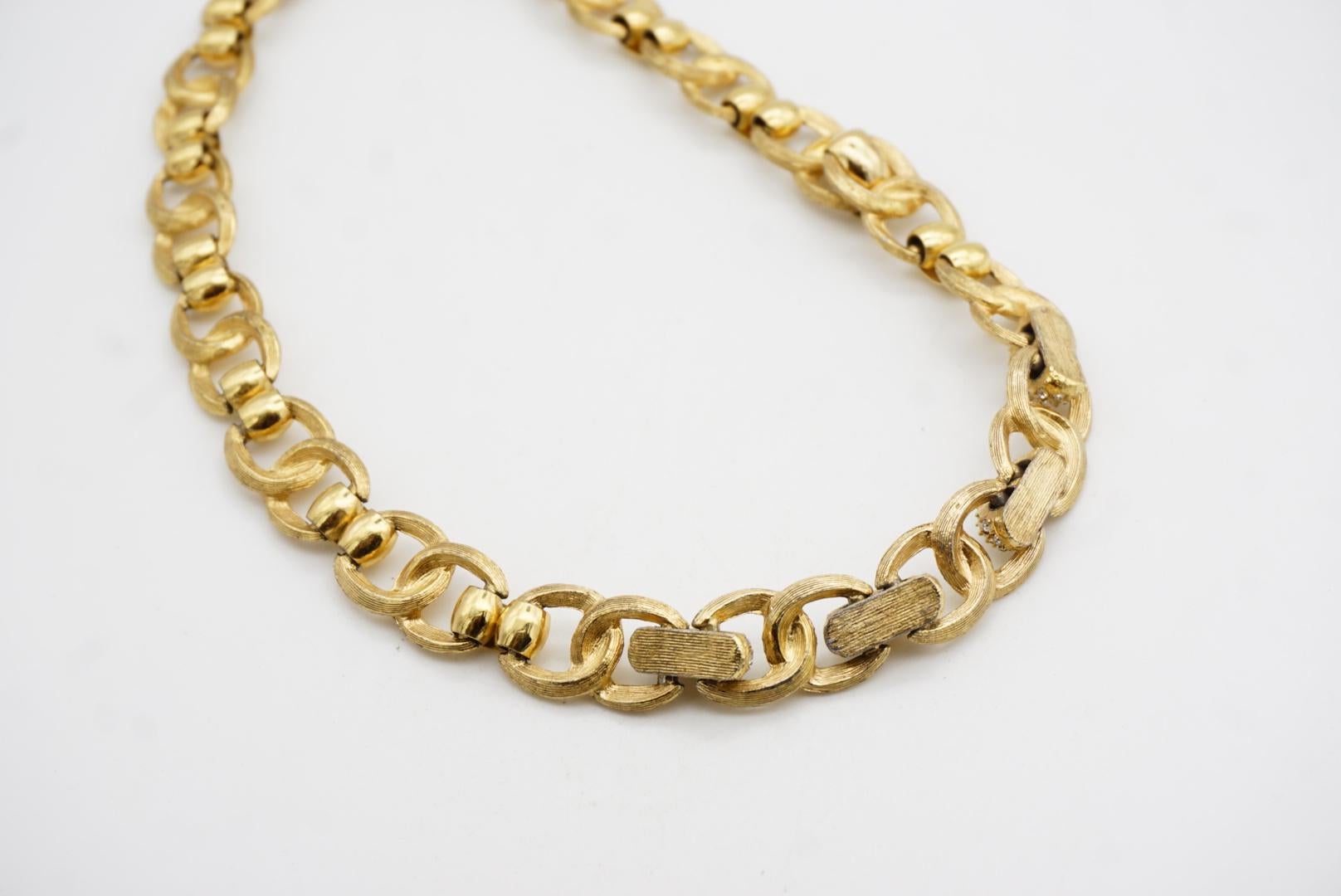 Christian Dior Vintage 1970 Crystals Charm Interlocked Omega Linked Necklace For Sale 8