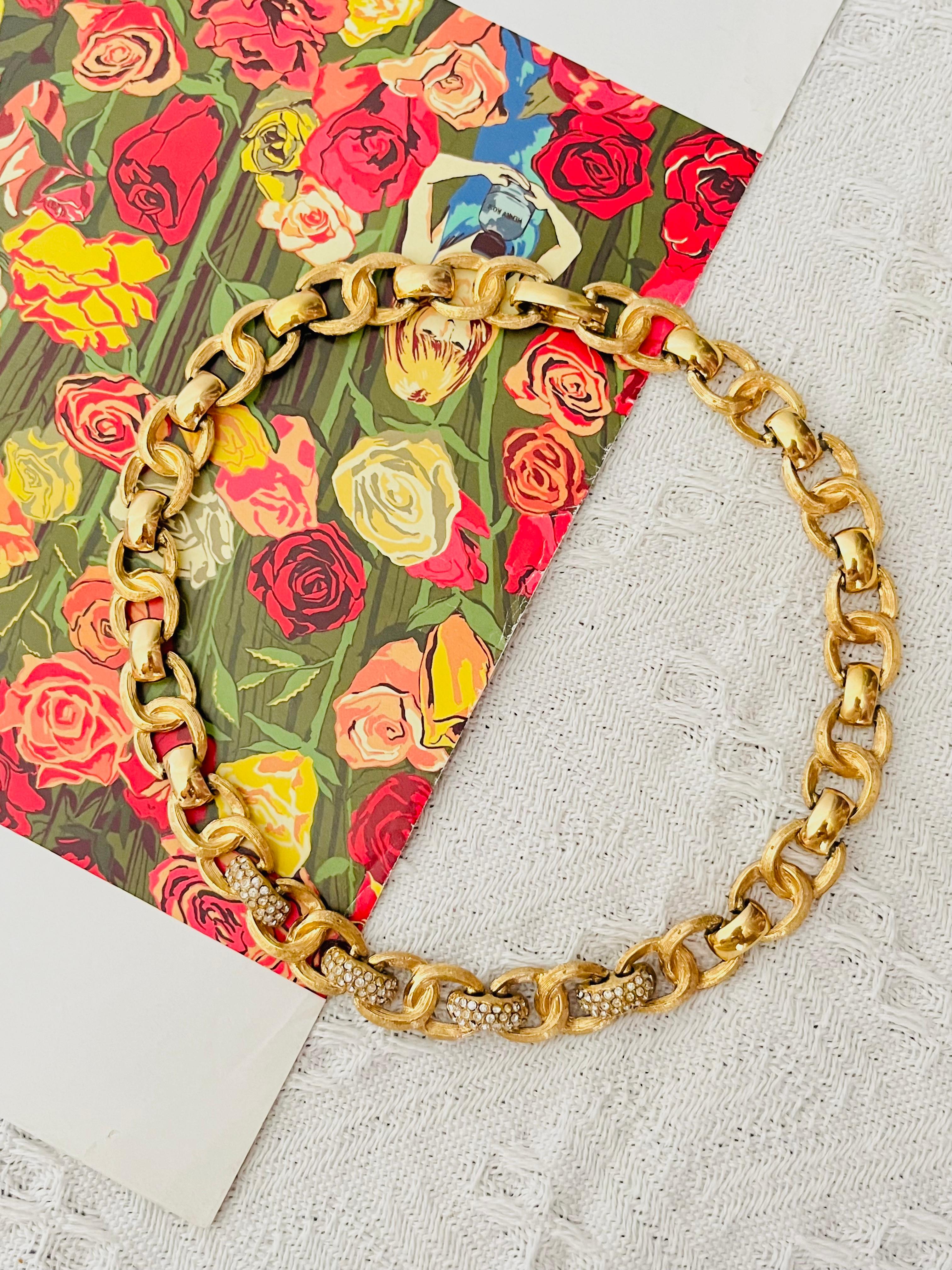 Christian Dior Vintage 1970 Crystals Charm Interlocked Omega Linked Necklace In Good Condition For Sale In Wokingham, England