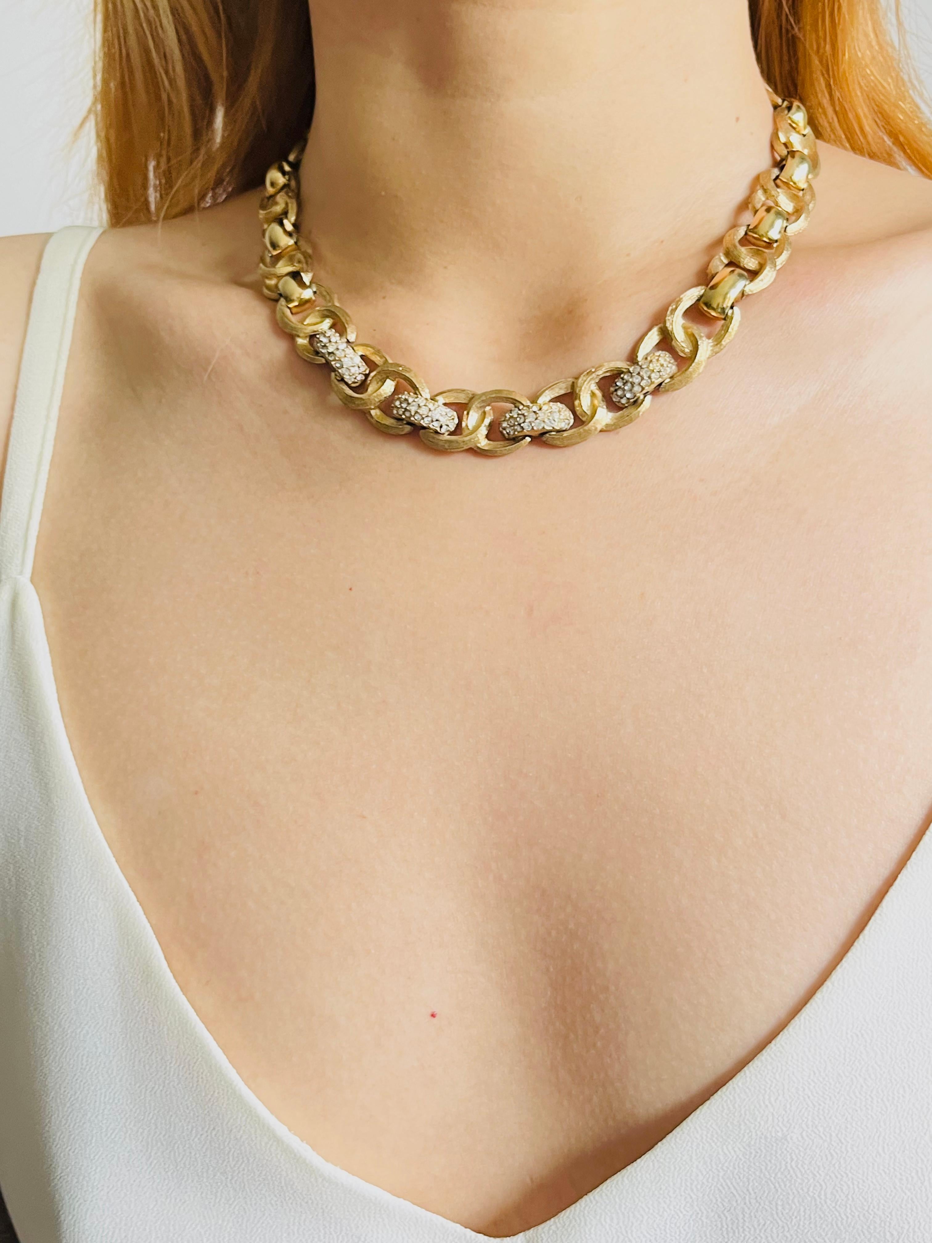 Christian Dior Vintage 1970 Crystals Charm Interlocked Omega Linked Necklace For Sale 2