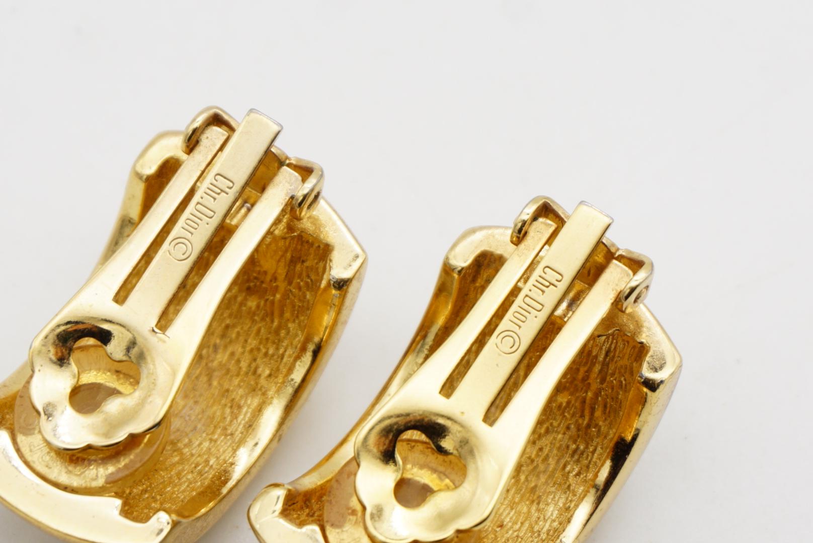 Christian Dior Vintage 1970 Große Ganzkristalle Hoop Dome Chunky Clip Ohrringe im Angebot 10