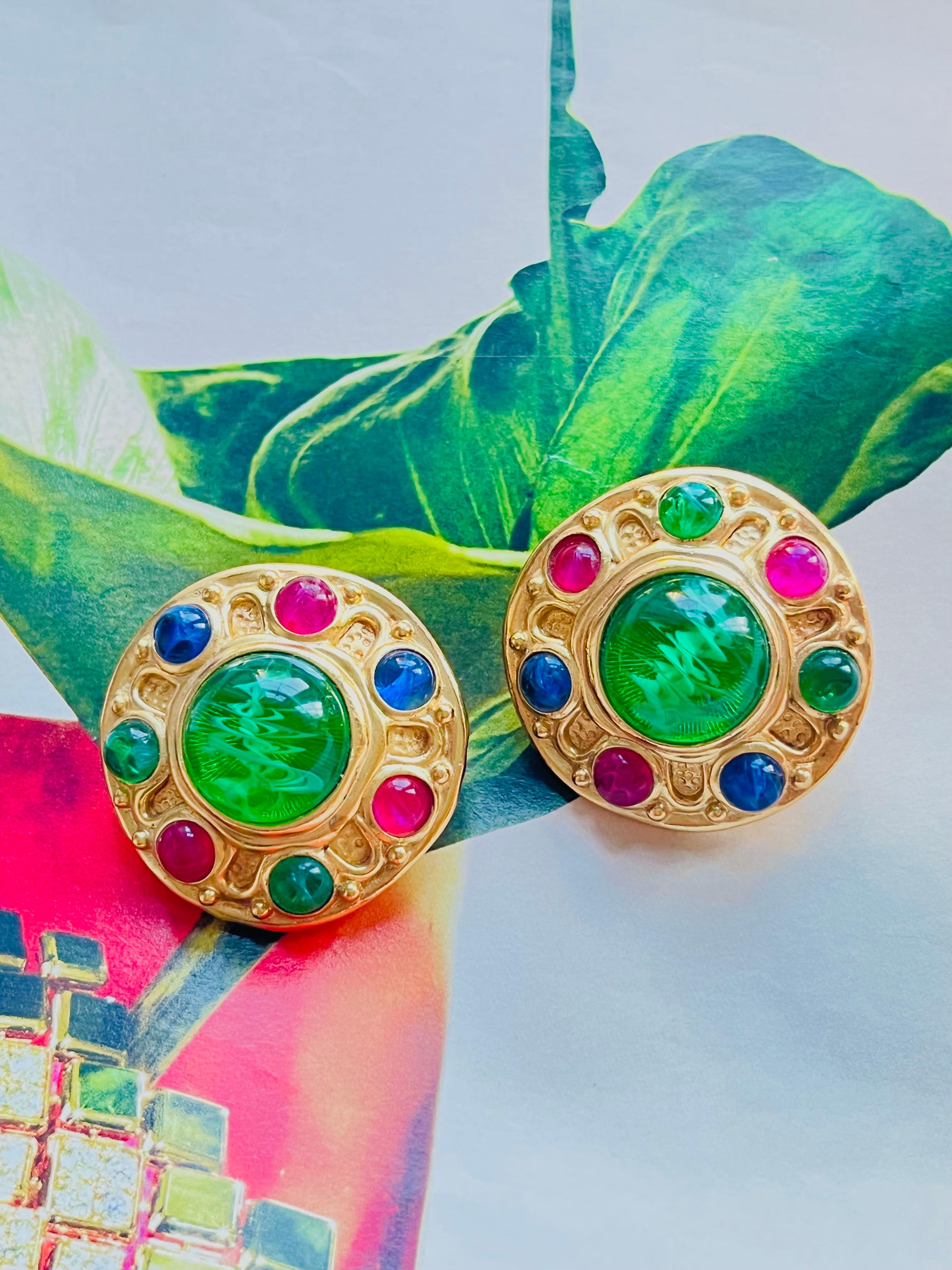 Women's or Men's Christian Dior Vintage 1970s Baroque Gripoix Emerald Sapphire Ruby Clip Earrings