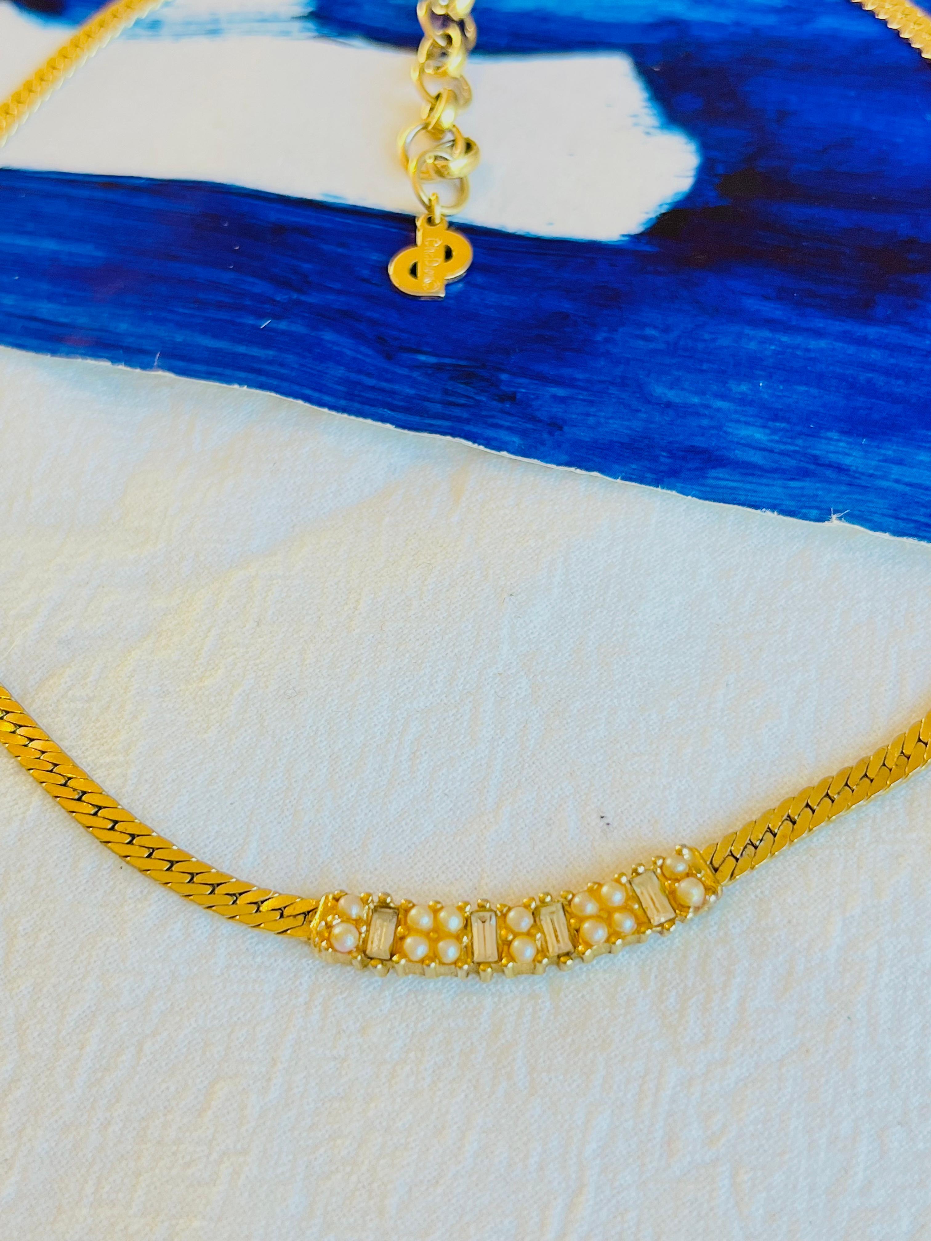 Christian Dior Vintage 1970s Beaded Pearls Crystals Long Bar Pendant Necklace In Good Condition For Sale In Wokingham, England