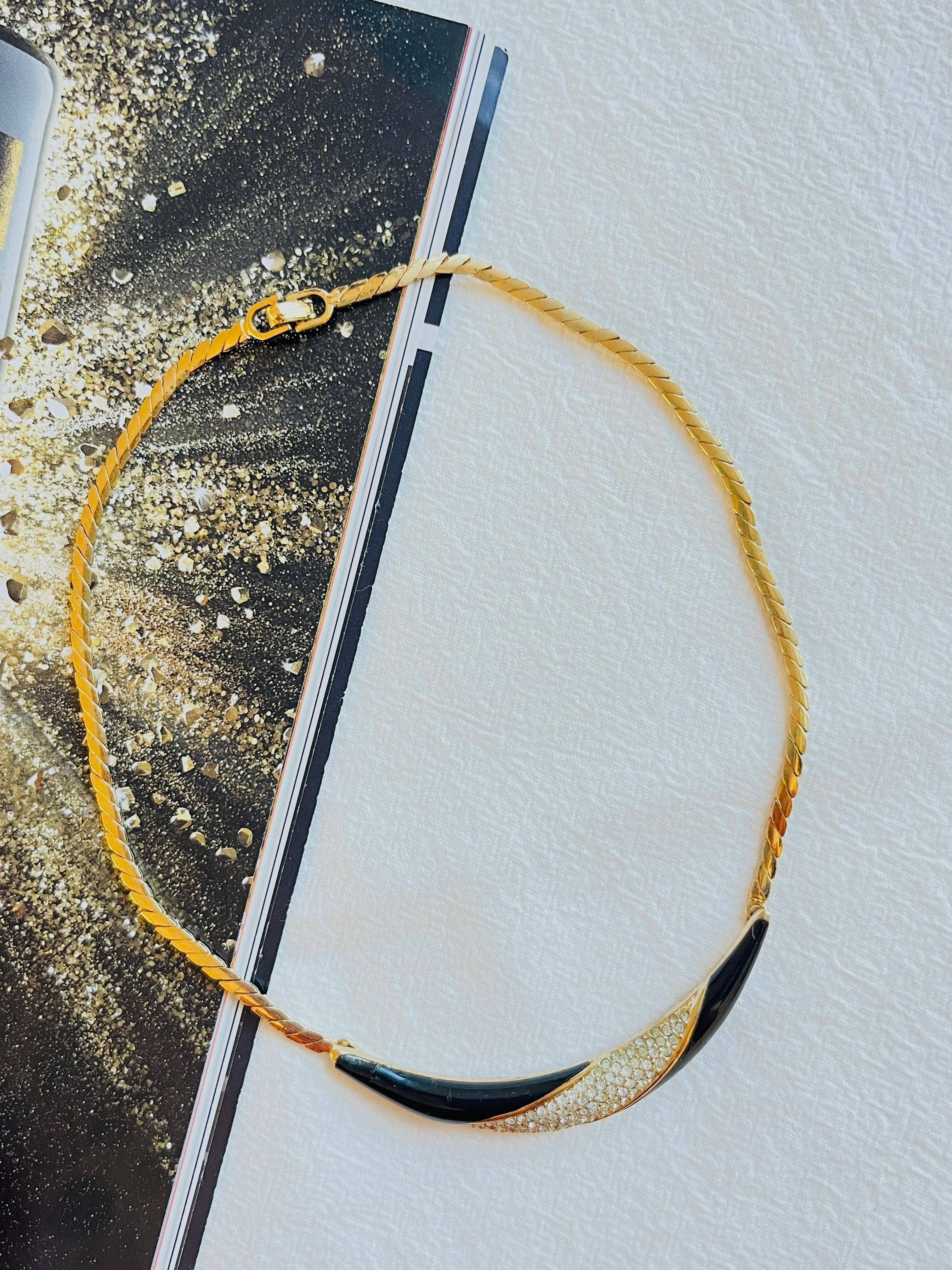 Christian Dior Vintage 1970s Black Crystal Crescent Moon Long Pendant Necklace In Good Condition For Sale In Wokingham, England