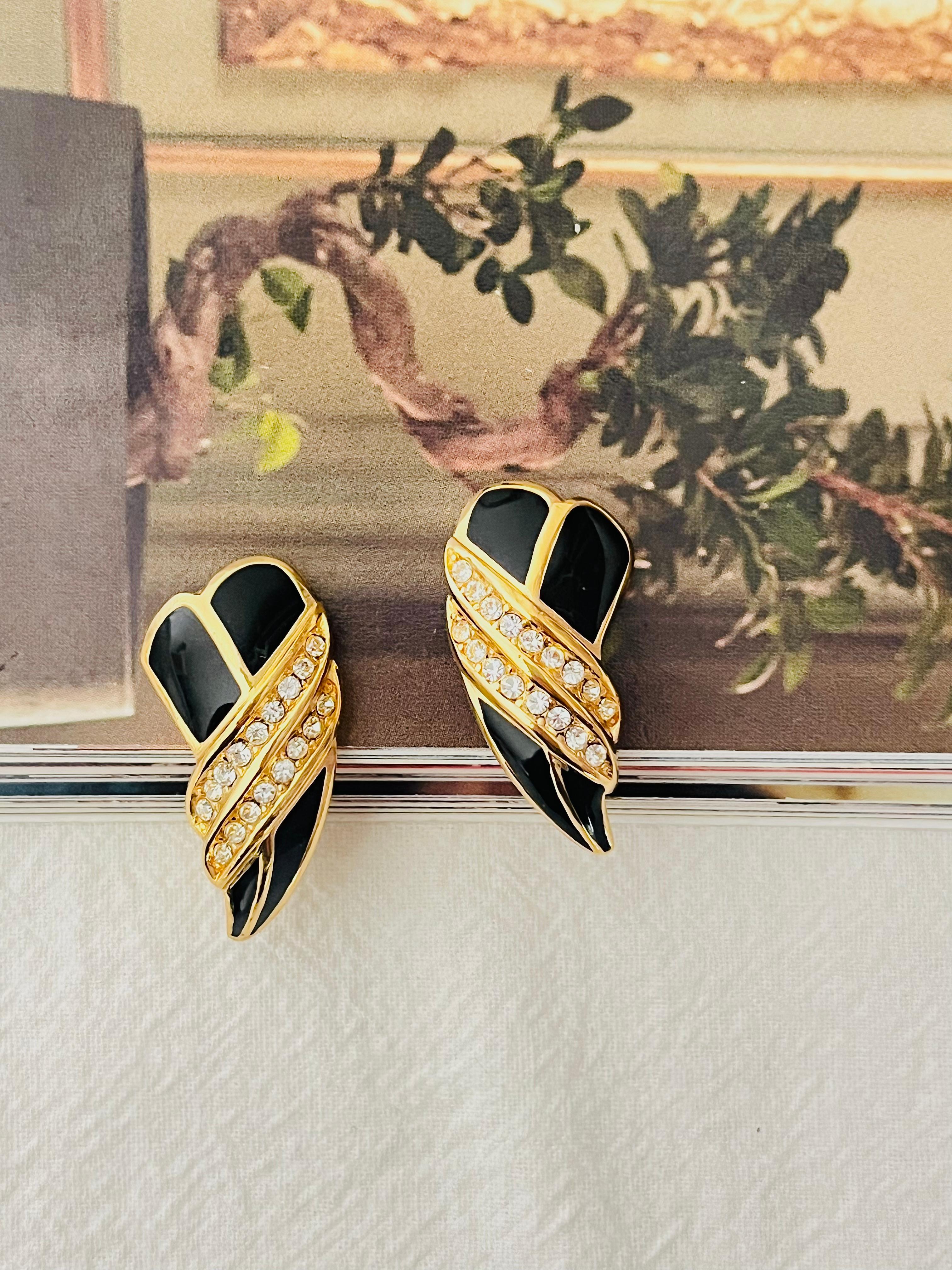 Art Deco Christian Dior Vintage 1970s Black Crystals Heart Knot Long Leaf Clip Earrings For Sale
