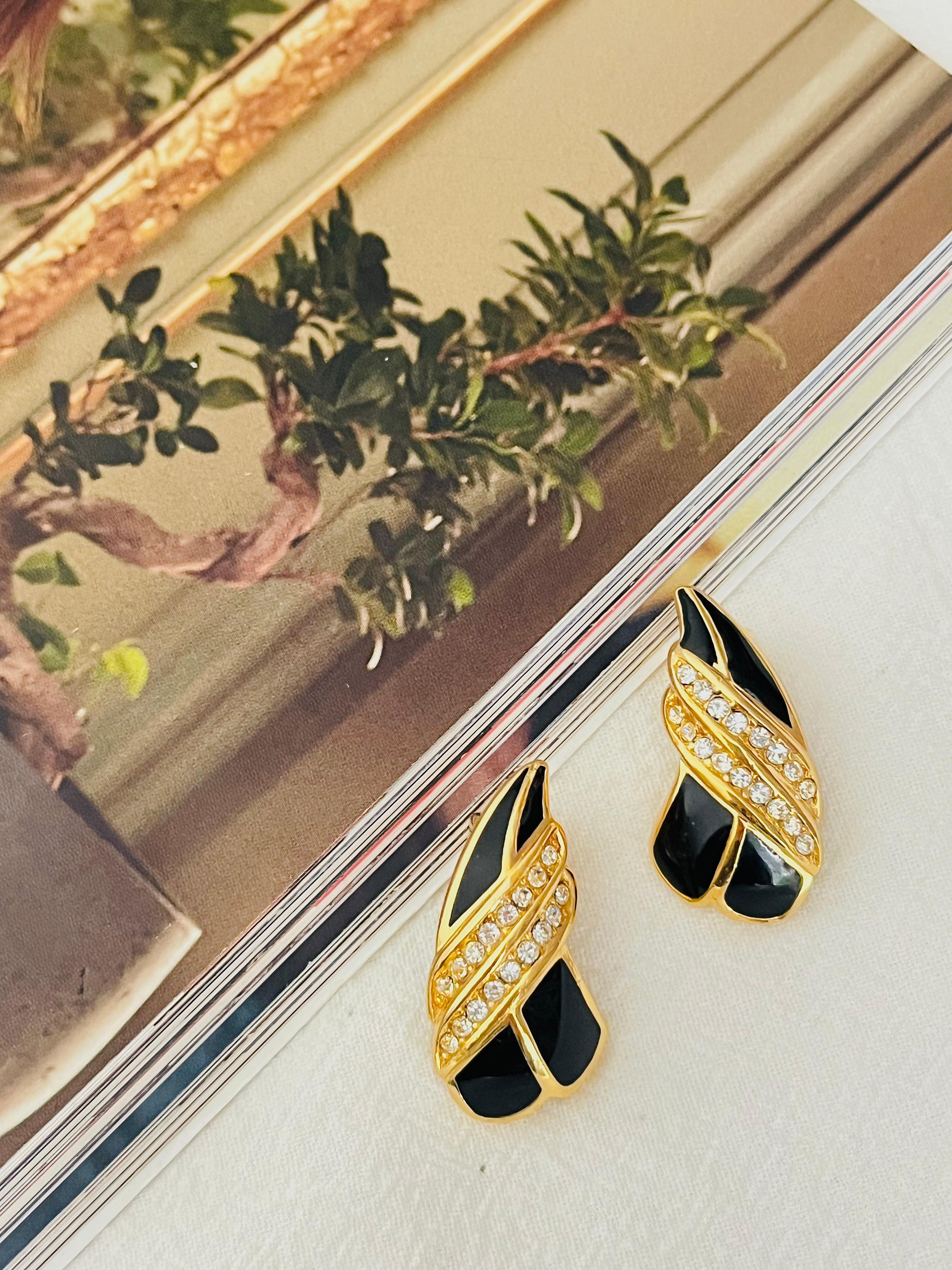 Women's or Men's Christian Dior Vintage 1970s Black Crystals Heart Knot Long Leaf Clip Earrings For Sale