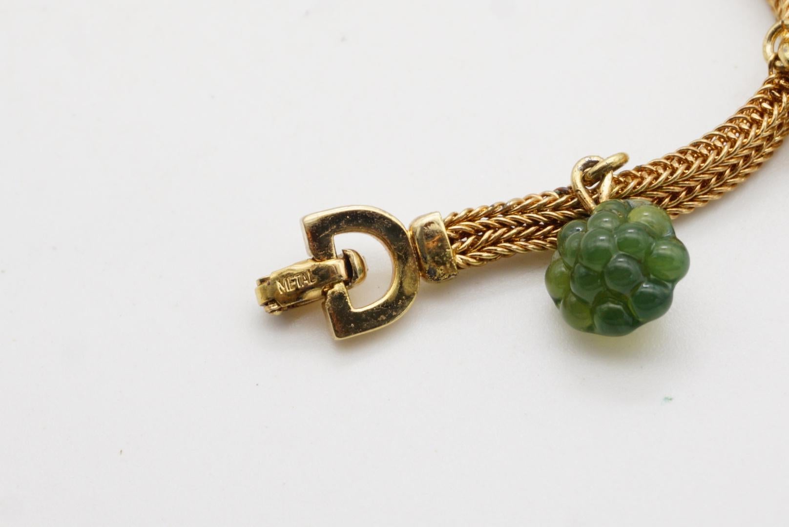 Christian Dior Vintage Años 70 Racimo Esmeralda Fruta Uva Charms Malla Collar en venta 7