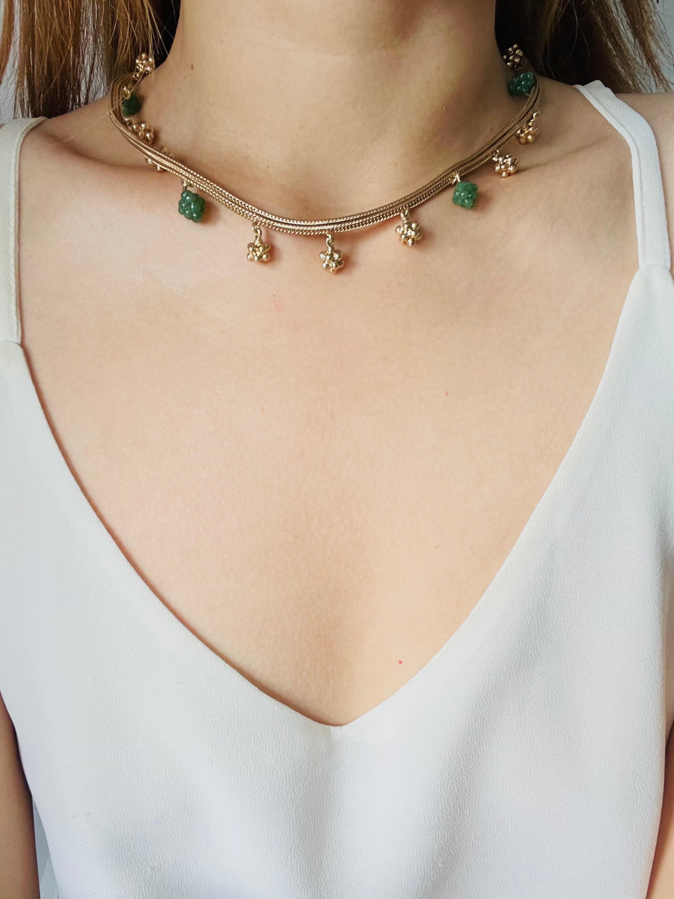 Christian Dior Vintage Años 70 Racimo Esmeralda Fruta Uva Charms Malla Collar en venta 2