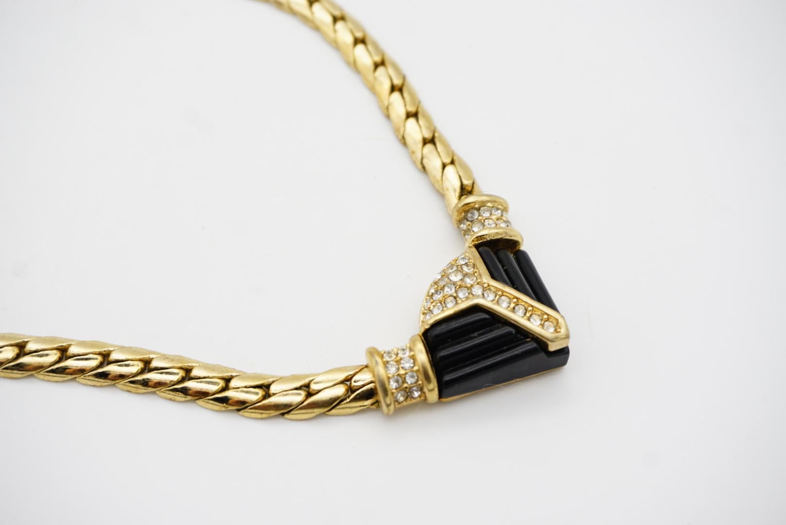 Christian Dior Vintage 1970s Crystals Black Triangle Chunky Pendant Necklace For Sale 5