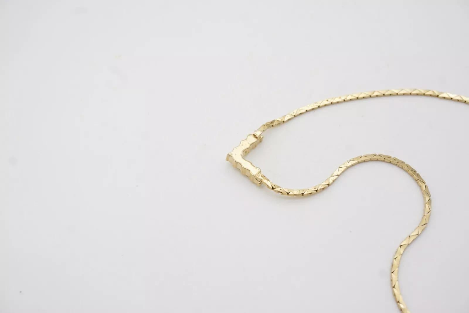 Christian Dior Vintage anni '70, ciondolo a triangolo con cristalli, squisita collana a catena in vendita 8