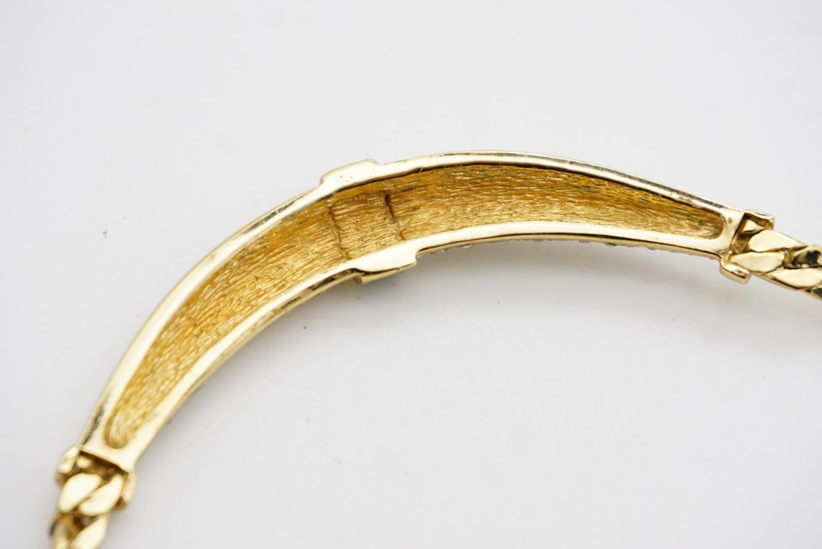 Christian Dior Vintage 1970 Gripoix Smeraldo Luna Cristalli Mezzaluna Collana a mezzaluna in vendita 7