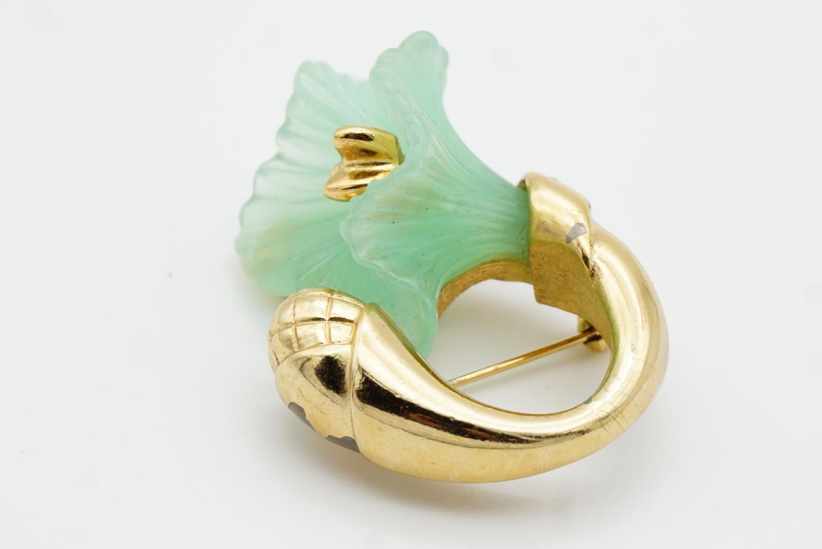 Christian Dior Vintage 1970s Jade Light Frost Green Flower Curled Stem Brooch 7