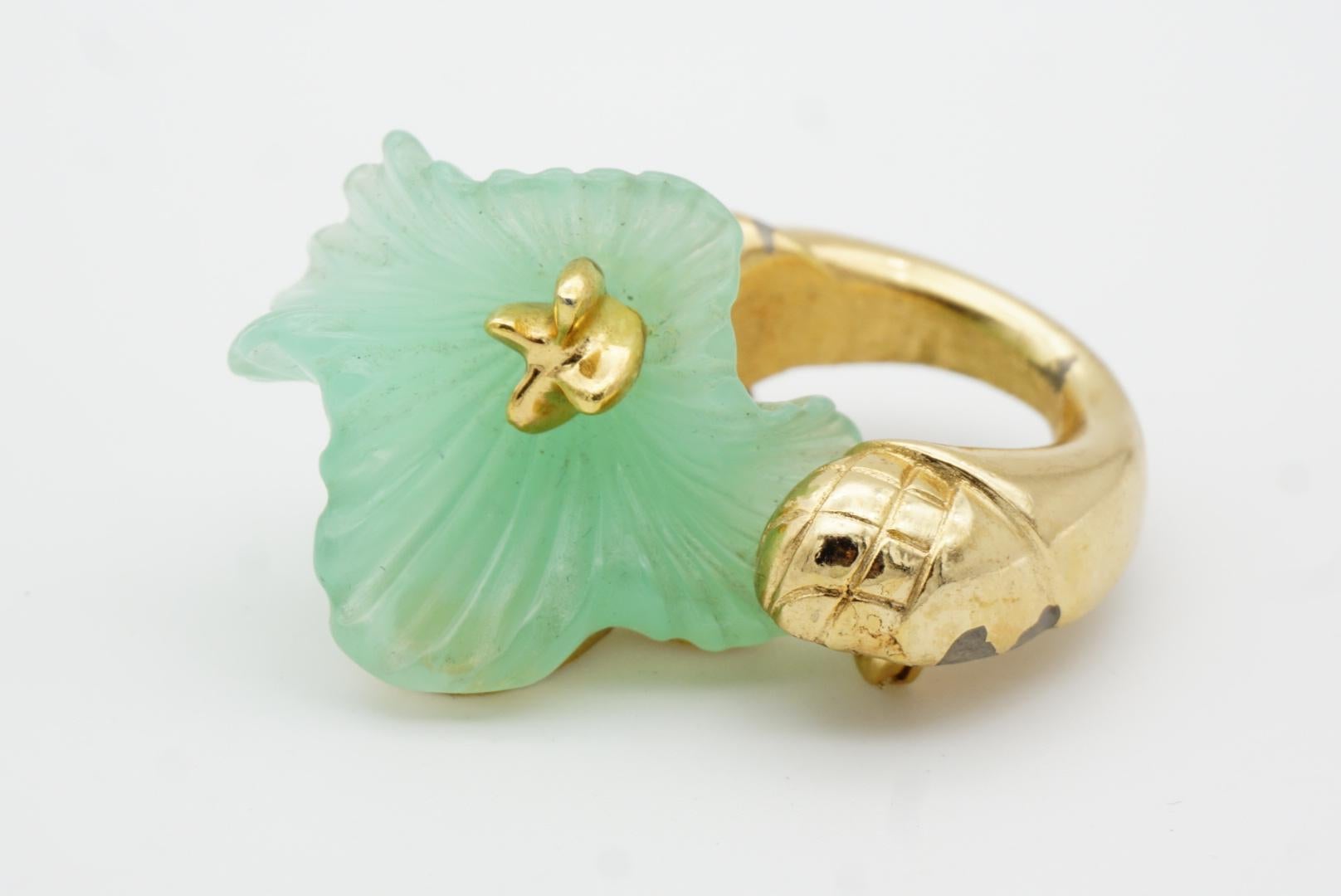 Christian Dior Vintage 1970s Jade Light Frost Green Flower Curled Stem Brooch 4