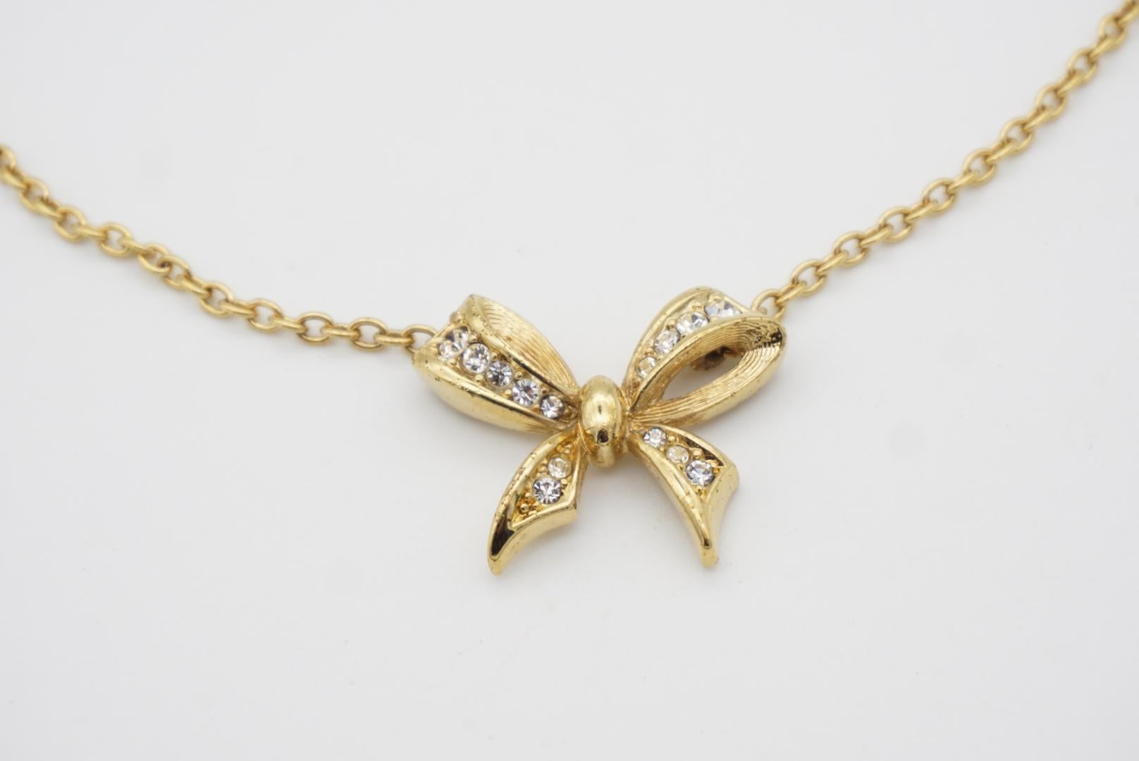 Christian Dior Vintage 1970s Knot Bow Swarovski Crystals Gold Pendant Necklace In Good Condition In Wokingham, England