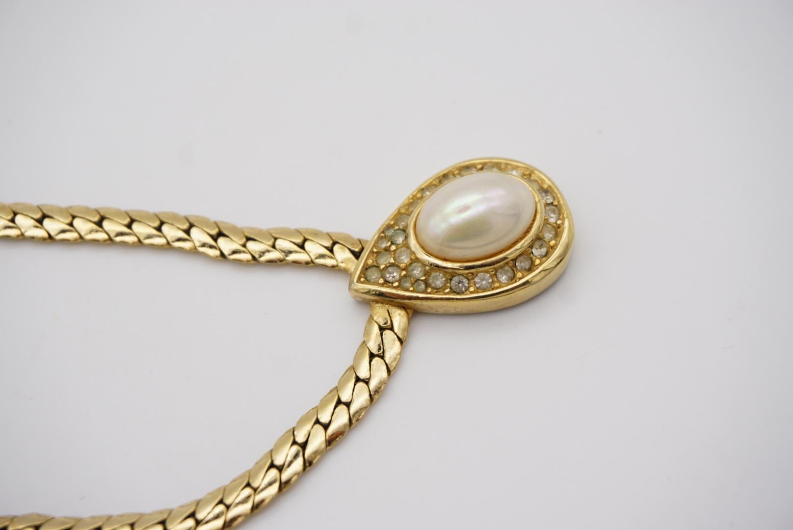 Christian Dior Vintage 1970s Large Oval Pearl Crystals Tear Water Drop Necklace For Sale 2