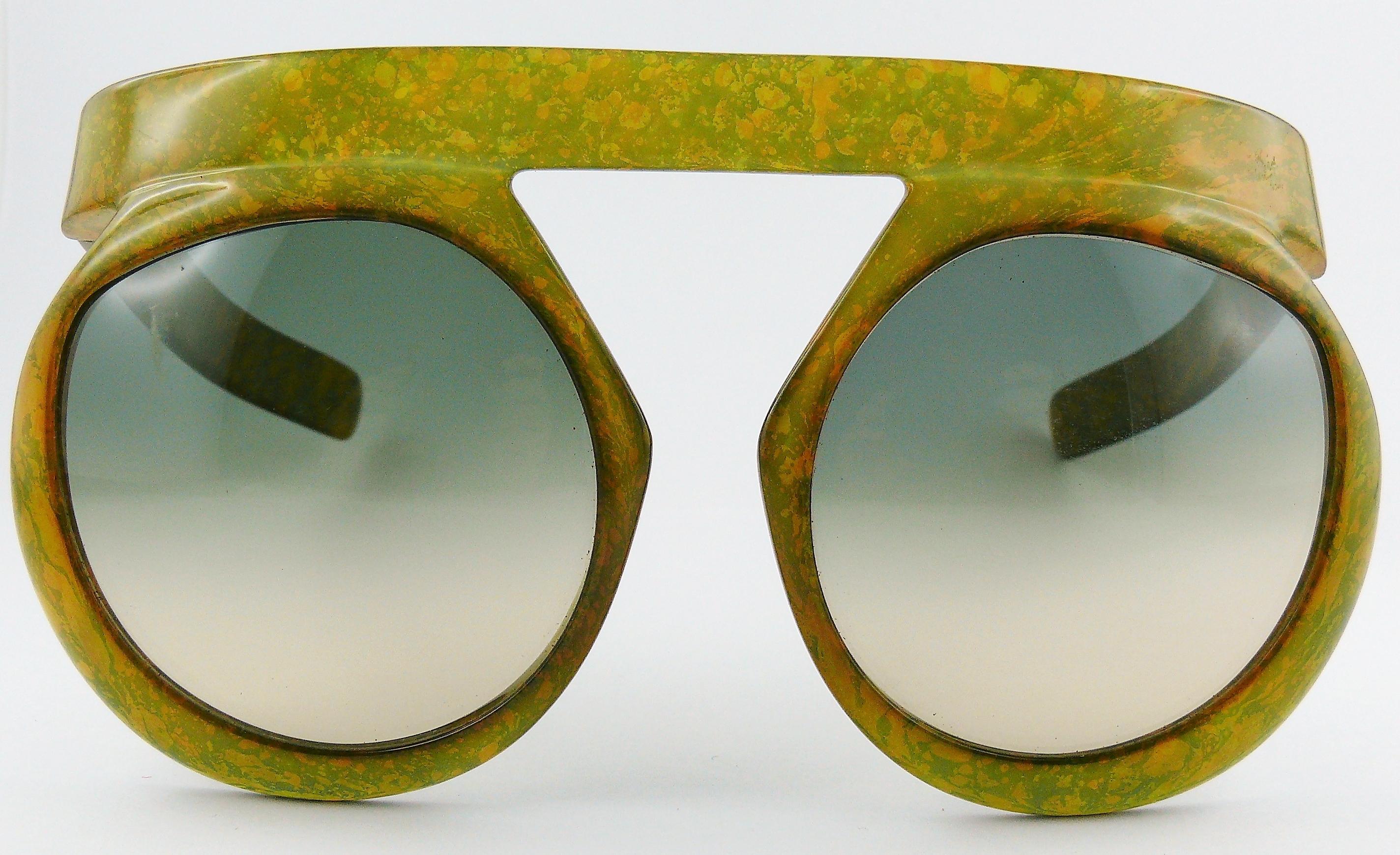 Christian Dior Vintage 1970s Oversized Space Age Sunglasses Mod. 2030-50 2