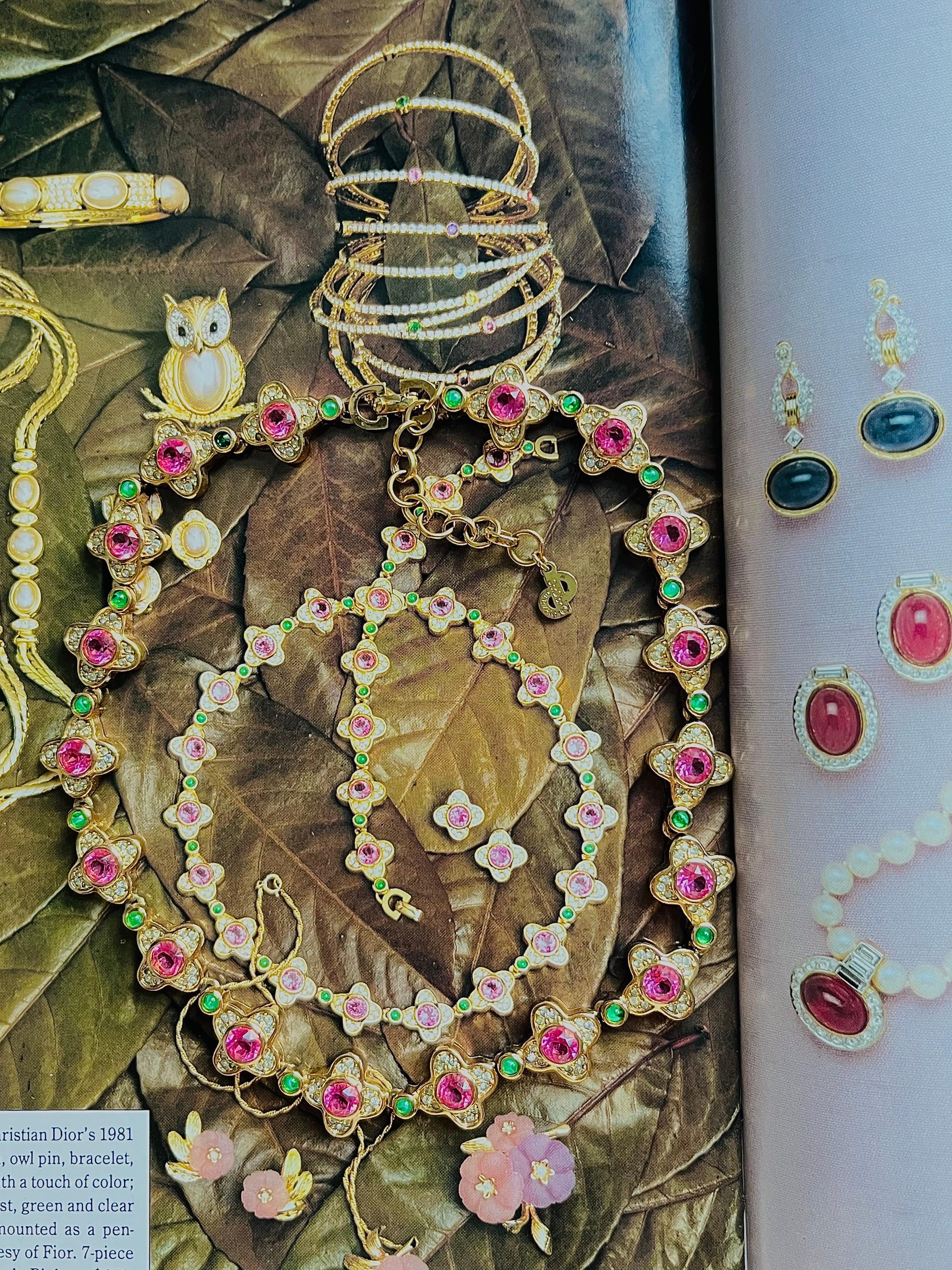 Women's or Men's Christian Dior Vintage 1970s Pink Clover Flower Emerald Dots Crystals Necklace For Sale