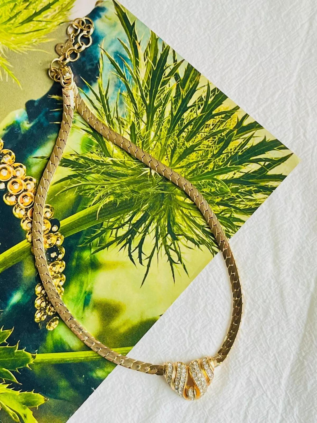 Art Déco Christian Dior Collana a cupola simmetrica con cristalli intrecciati degli anni '70 in vendita