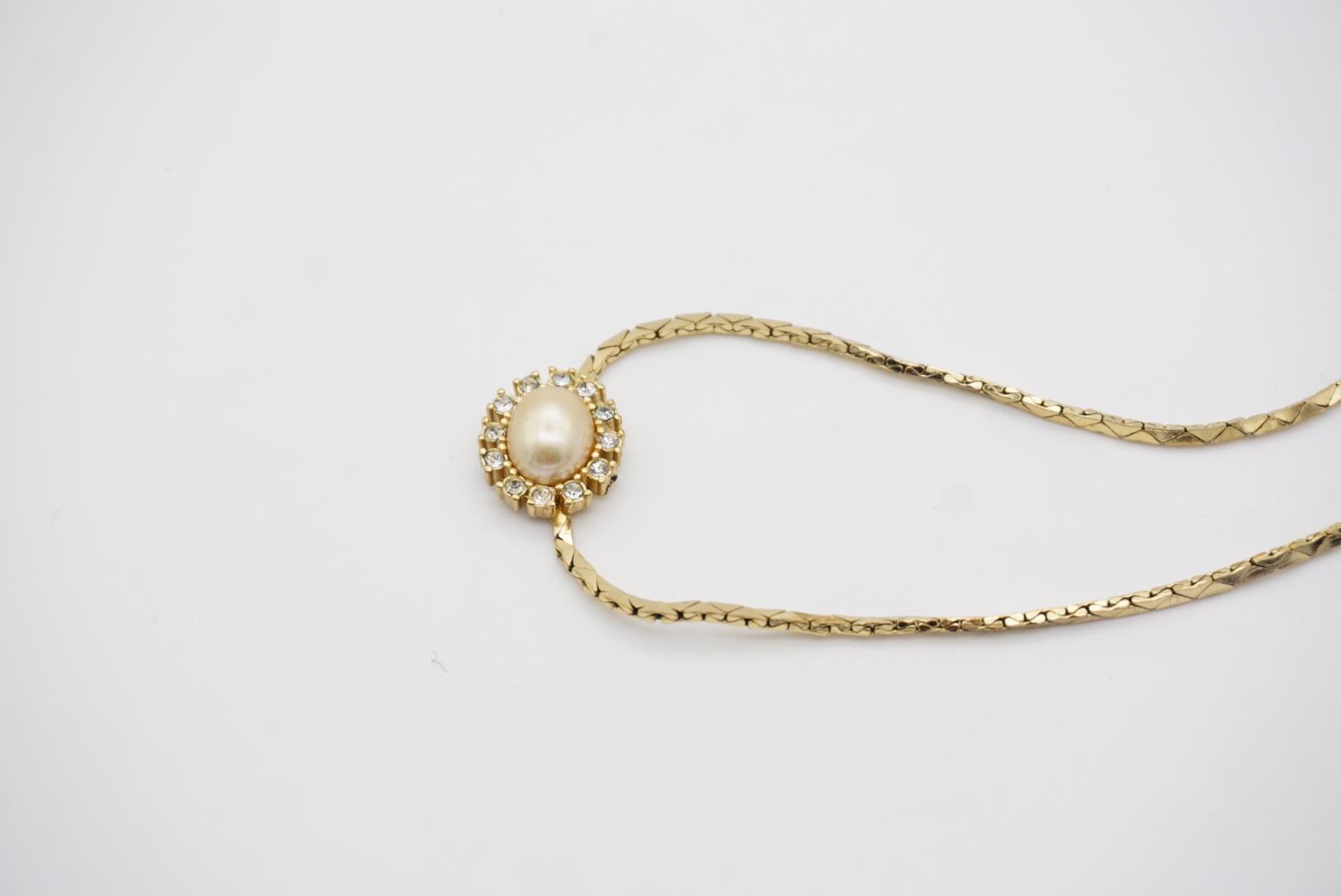 Christian Dior Vintage 1970s White Pearl Sparkling Crystals Pendant Necklace 4