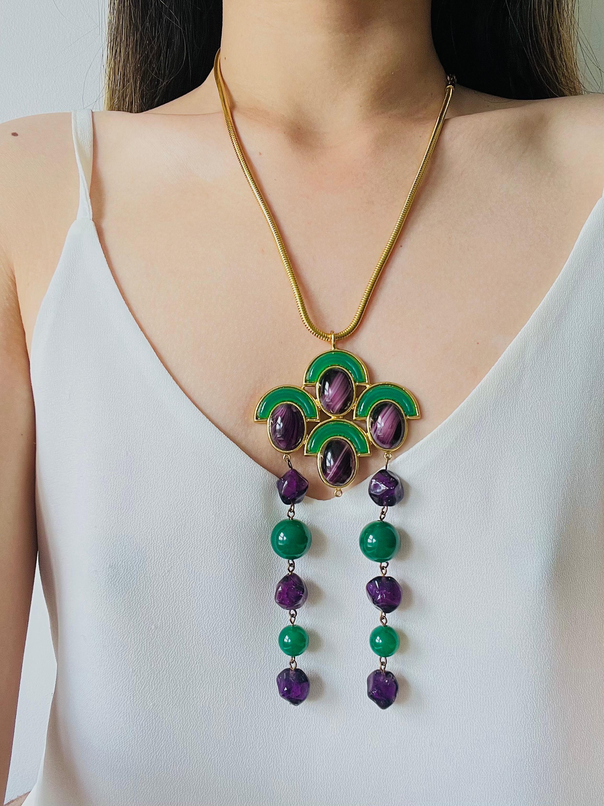 Christian Dior Vintage 1971 Emerald Amethyst Cabochon Fans Tassel Long Necklace For Sale 3