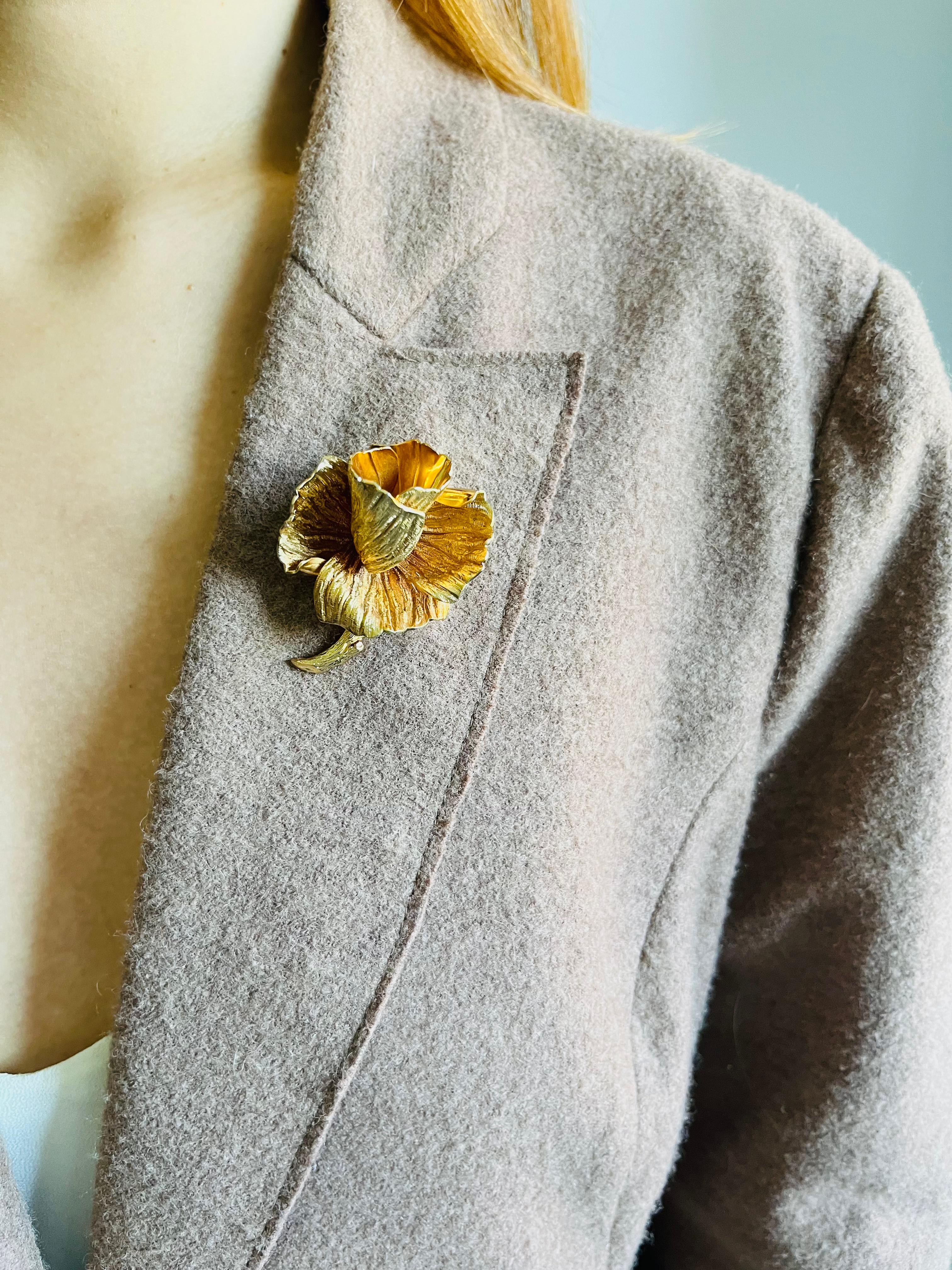 Christian Dior Vintage 1972 Gold Vivid Textured Rose Curled Leaf