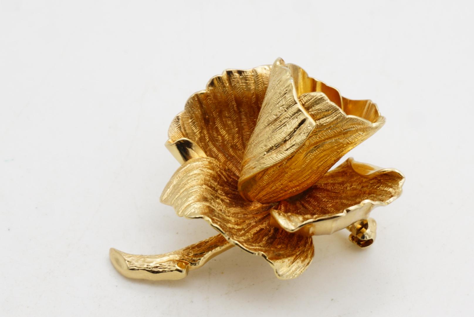Christian Dior Vintage 1972 Gold Vivid Textured Rose Curled Leaf