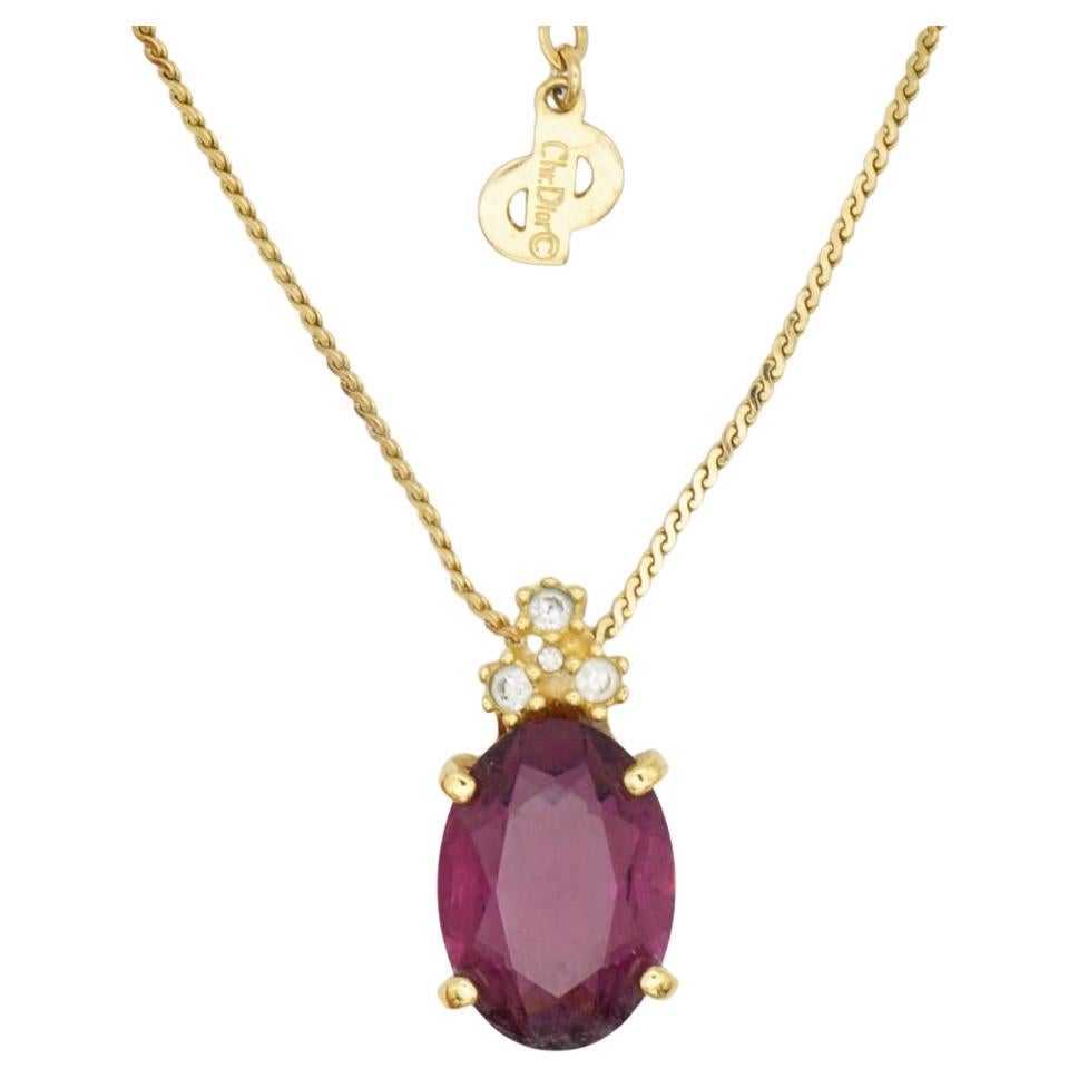 Christian Dior Vintage 1980s Amethyst Purple Oval Pendant Trio Cluster Crystals Elegant Necklace, Gold Plated

Very excellent condition. 100% Genuine. Marked 'Chr.Dior (C) '.

Materials: Gold Plated metal, rhinestones.

Length: 36 cm. Extend chain: