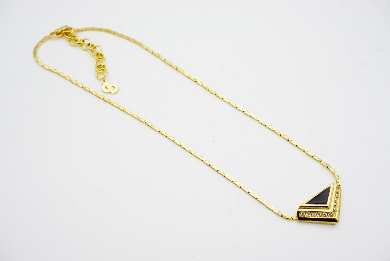 Christian Dior Vintage 1980 Black Enamel Crystal Triangle Pendant Gold Necklace For Sale 10