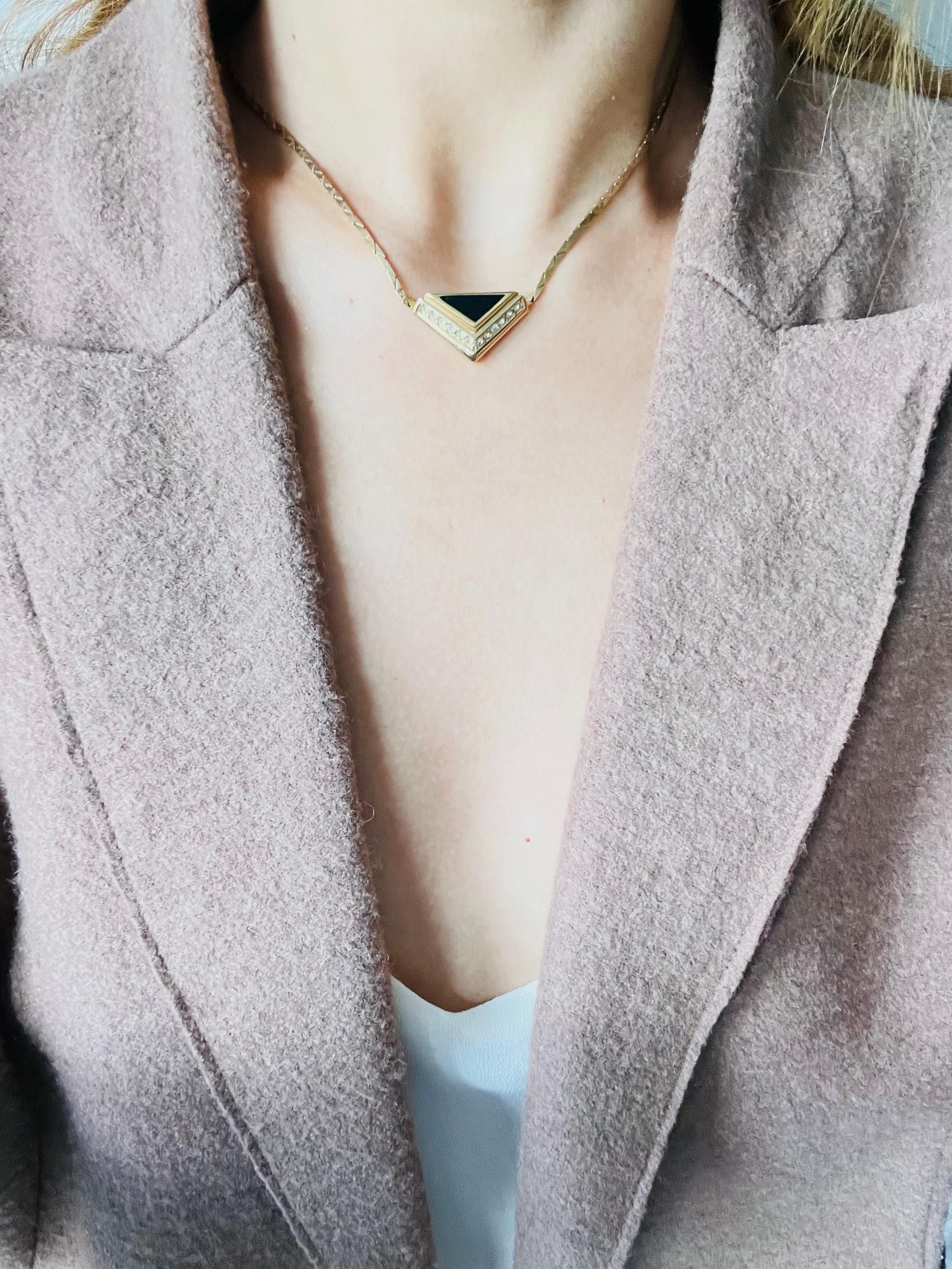 Christian Dior Vintage 1980 Black Enamel Crystal Triangle Pendant Gold Necklace For Sale 3