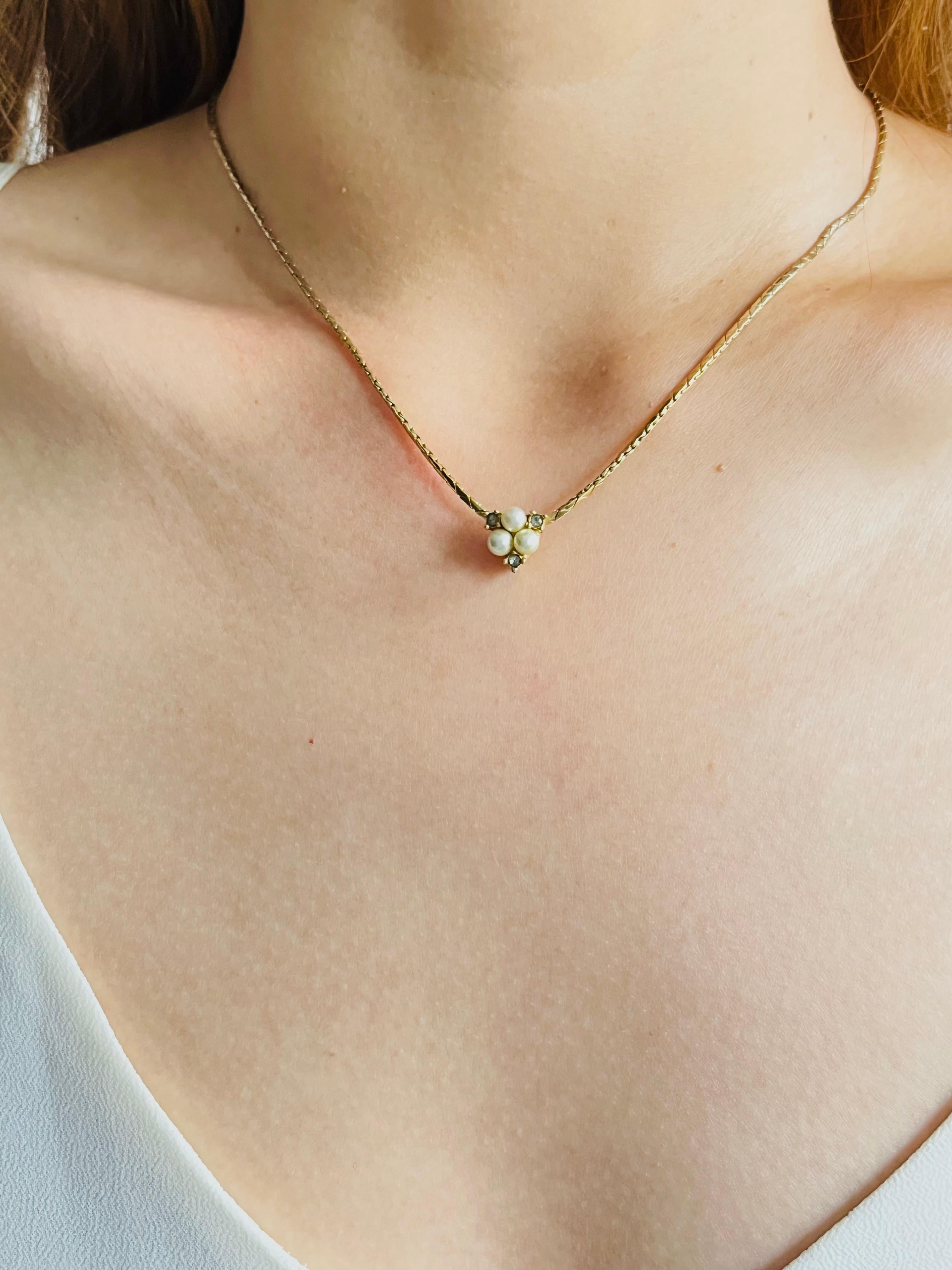 Christian Dior Vintage 1980 Cluster Trio White Pearls Crystals Pendant Necklace For Sale 1
