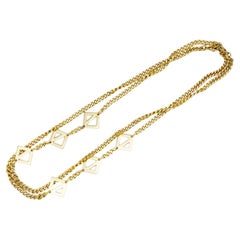 Christian Dior Vintage 1980 Collana lunga in oro con charms quadrati geometrici a triangolo
