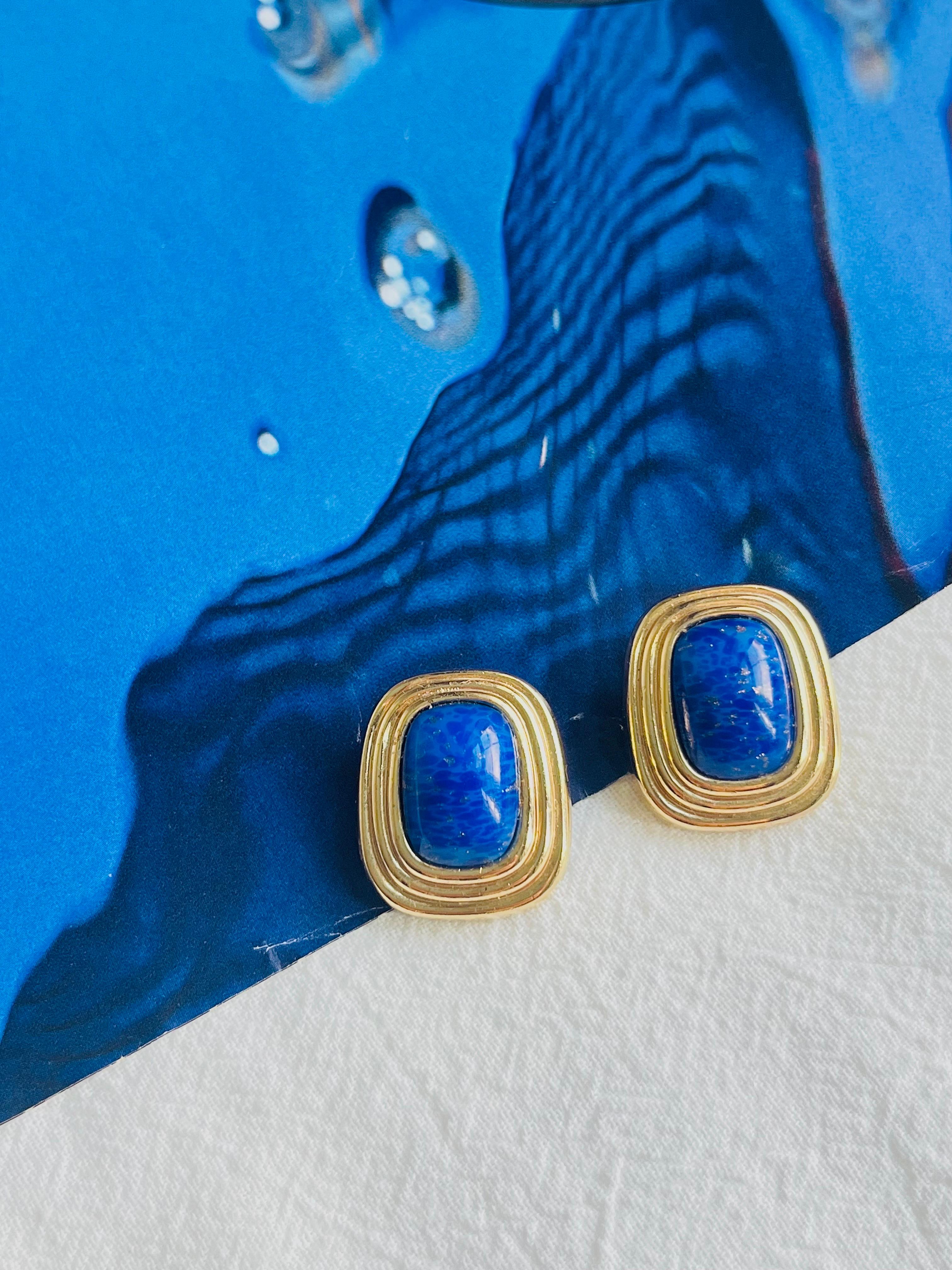 Christian Dior Vintage 1980 Gripoix Lapis Navy Cabochon Rectangle Clip Earrings In Good Condition For Sale In Wokingham, England