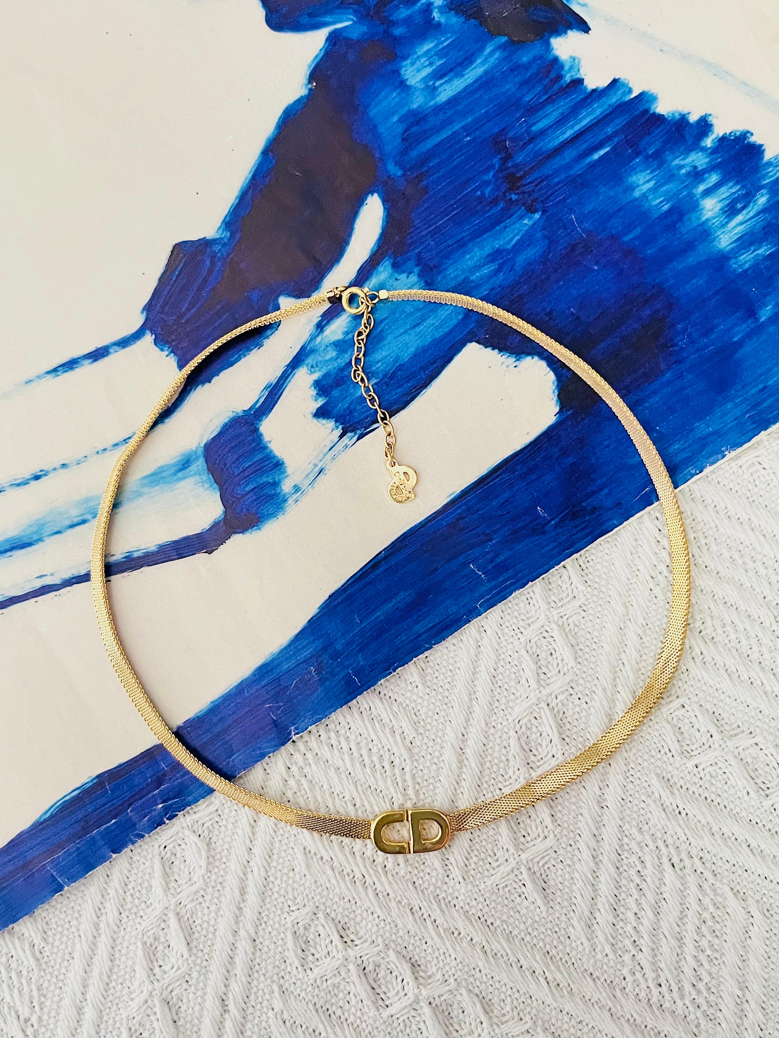 Christian Dior Vintage 1980 Iconic Logo CD Monogram Pendant Mesh Woven Necklace In Good Condition For Sale In Wokingham, England