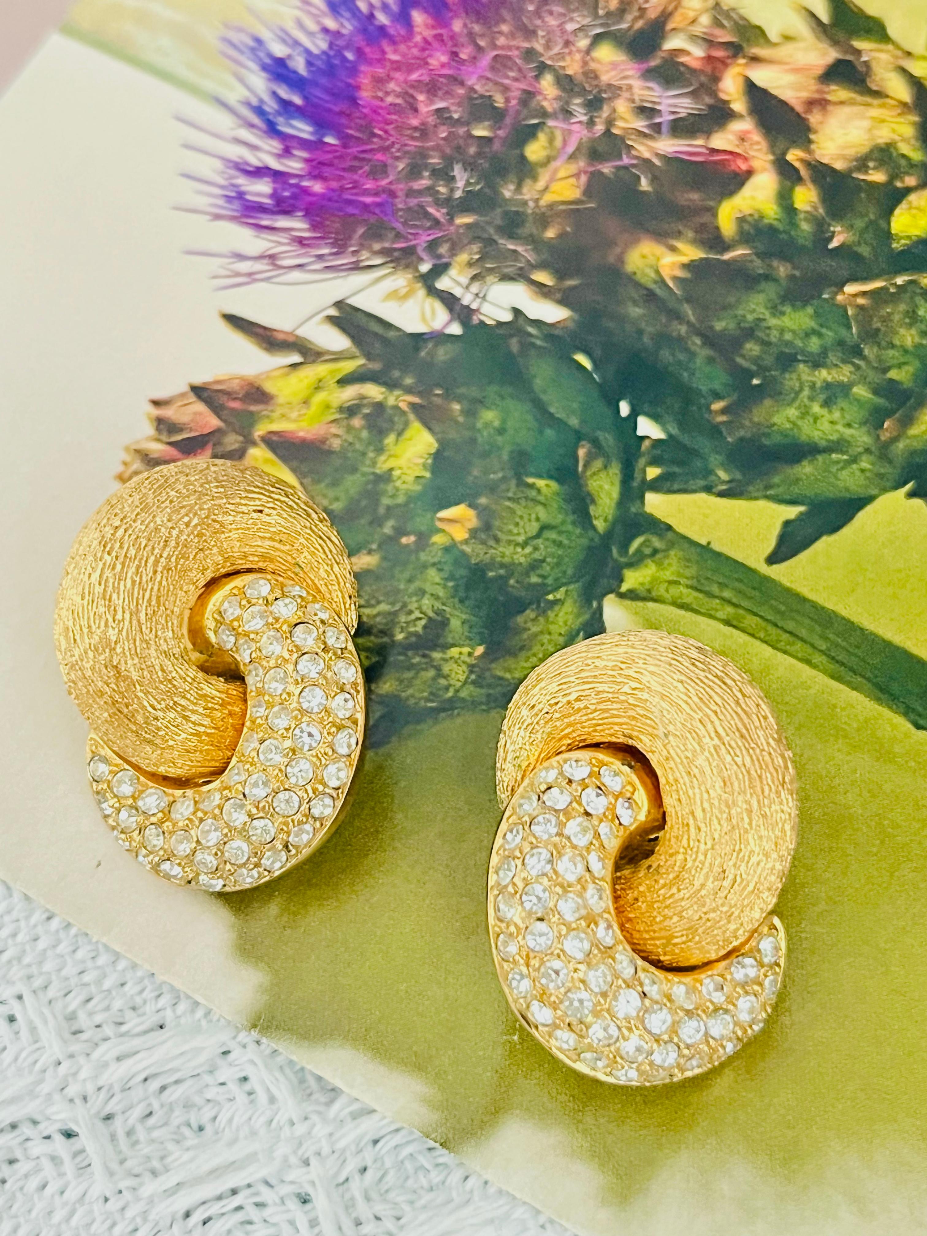 Christian Dior Vintage 1980 Große Kristalle Verschränkte Knoten Clip Ohrringe (Art nouveau) im Angebot