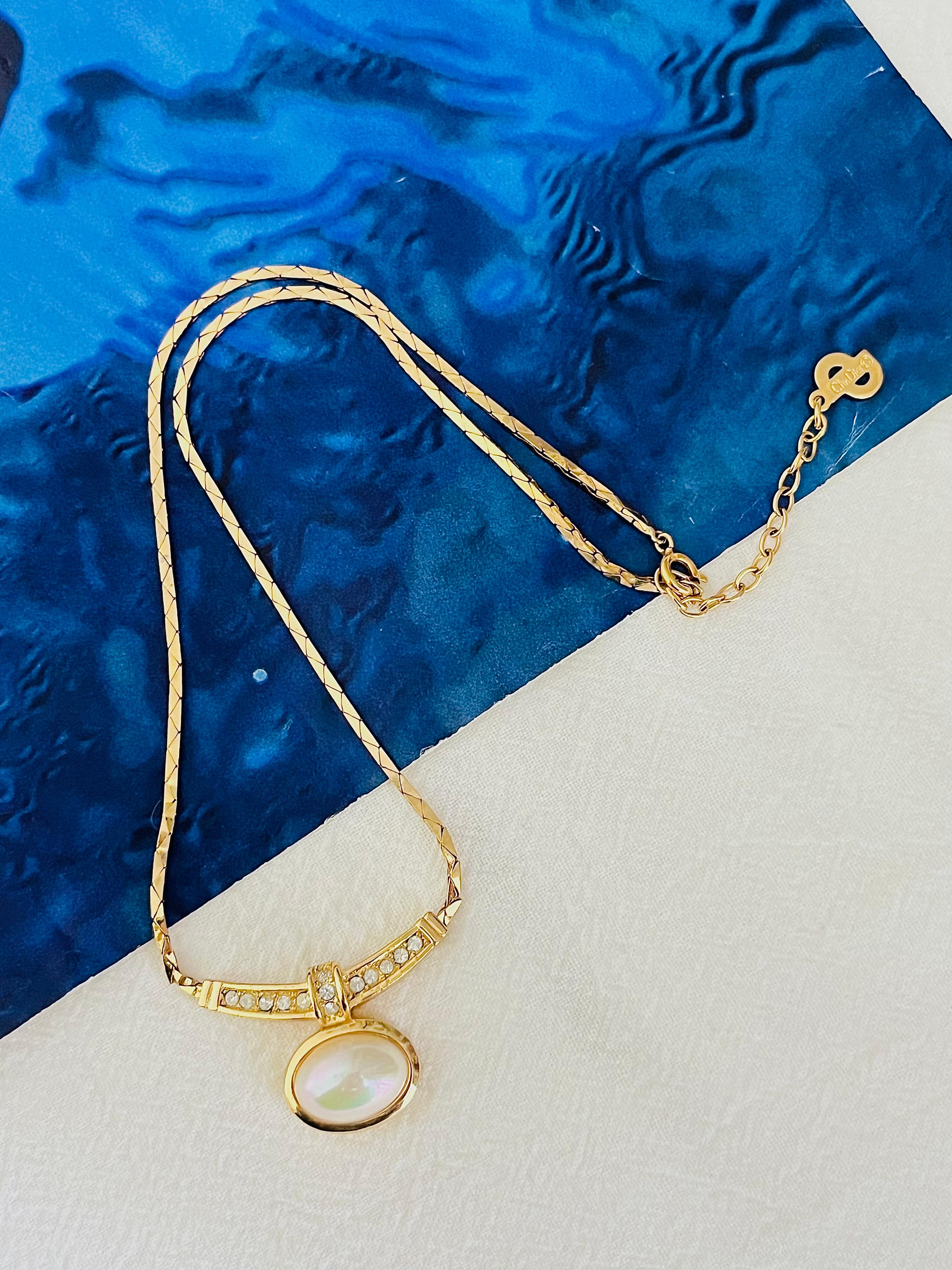 Art Deco Christian Dior Vintage 1980 Large Oval White Pearl Curled Bar Crystals Necklace For Sale
