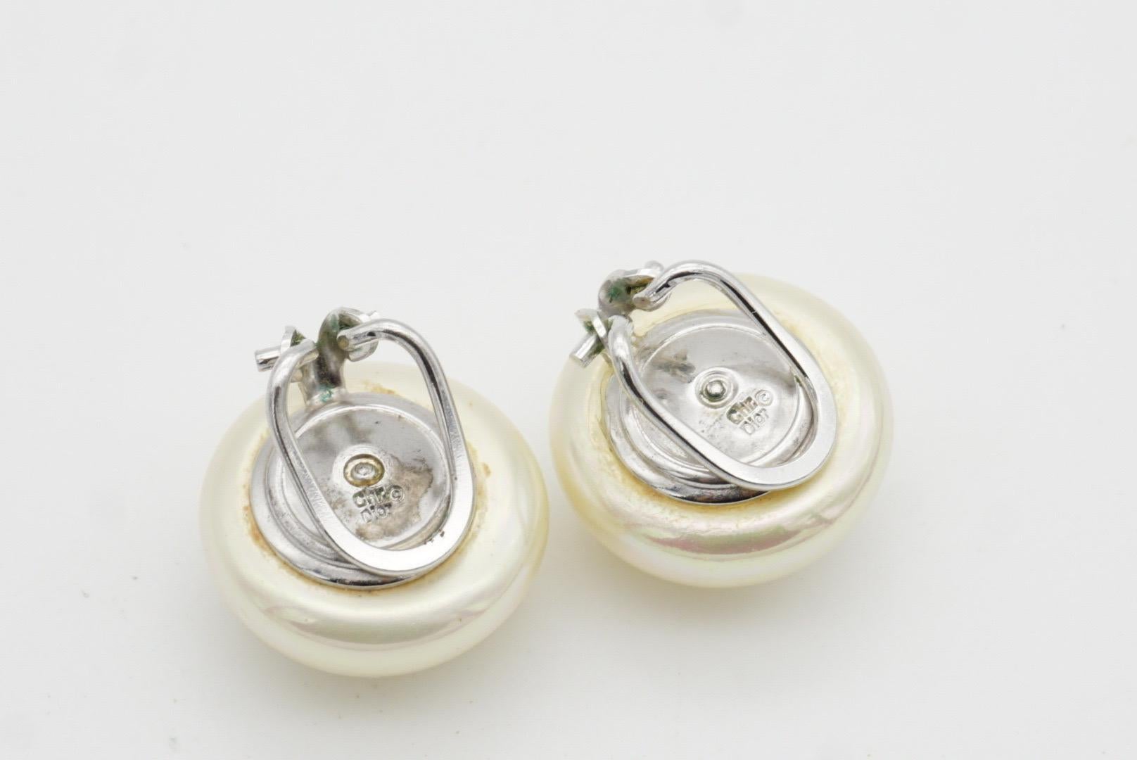 Christian Dior Vintage 1980 Large Round Aurora White Pearl Silver Clip Earrings 7