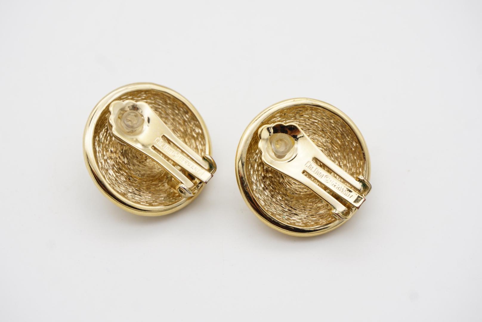 Christian Dior Vintage 1980 Large Round Relief Flower White Pearl Clip Earrings For Sale 7
